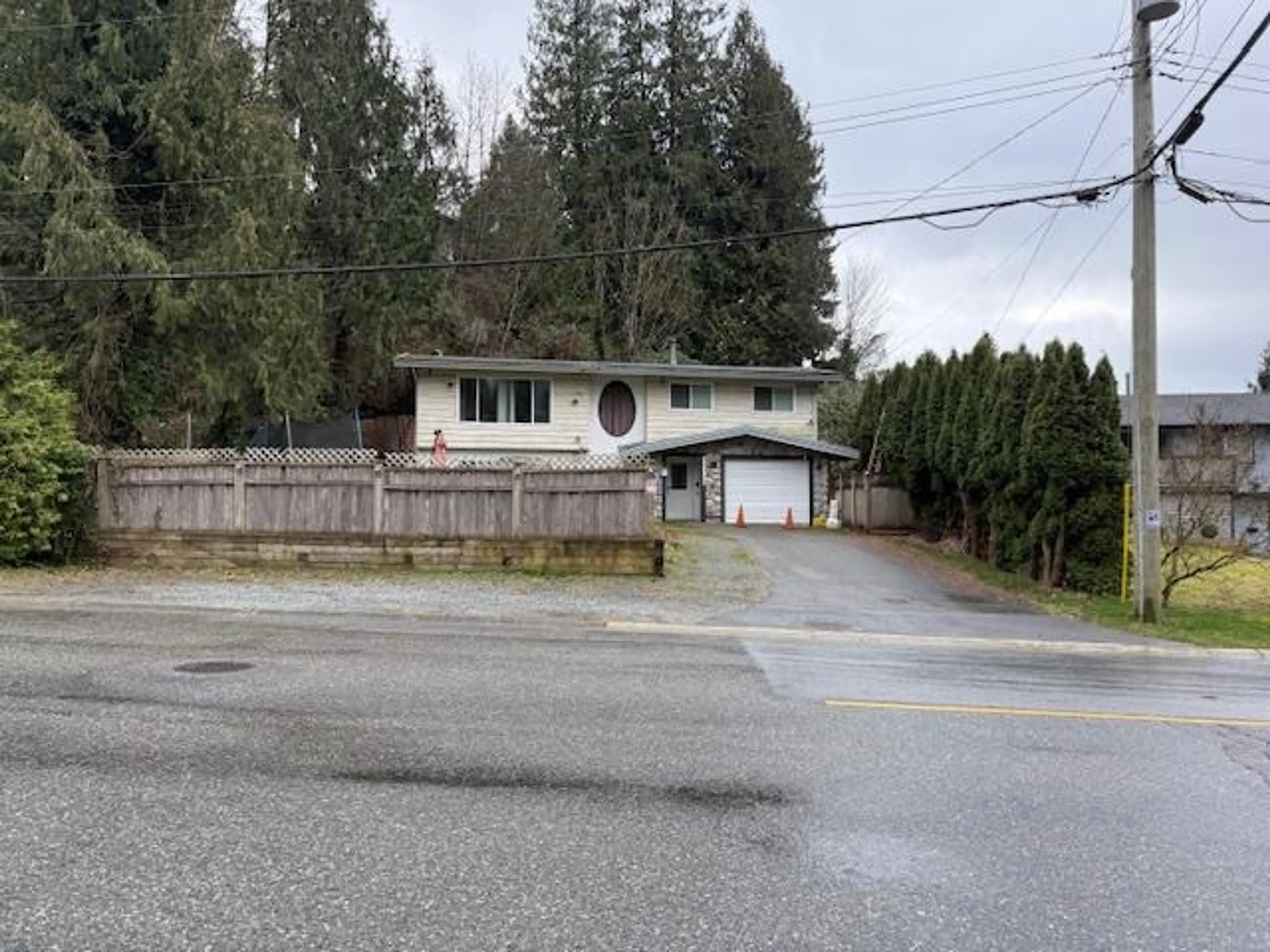 Property at 33368 KNIGHT AVENUE, Mission, BC