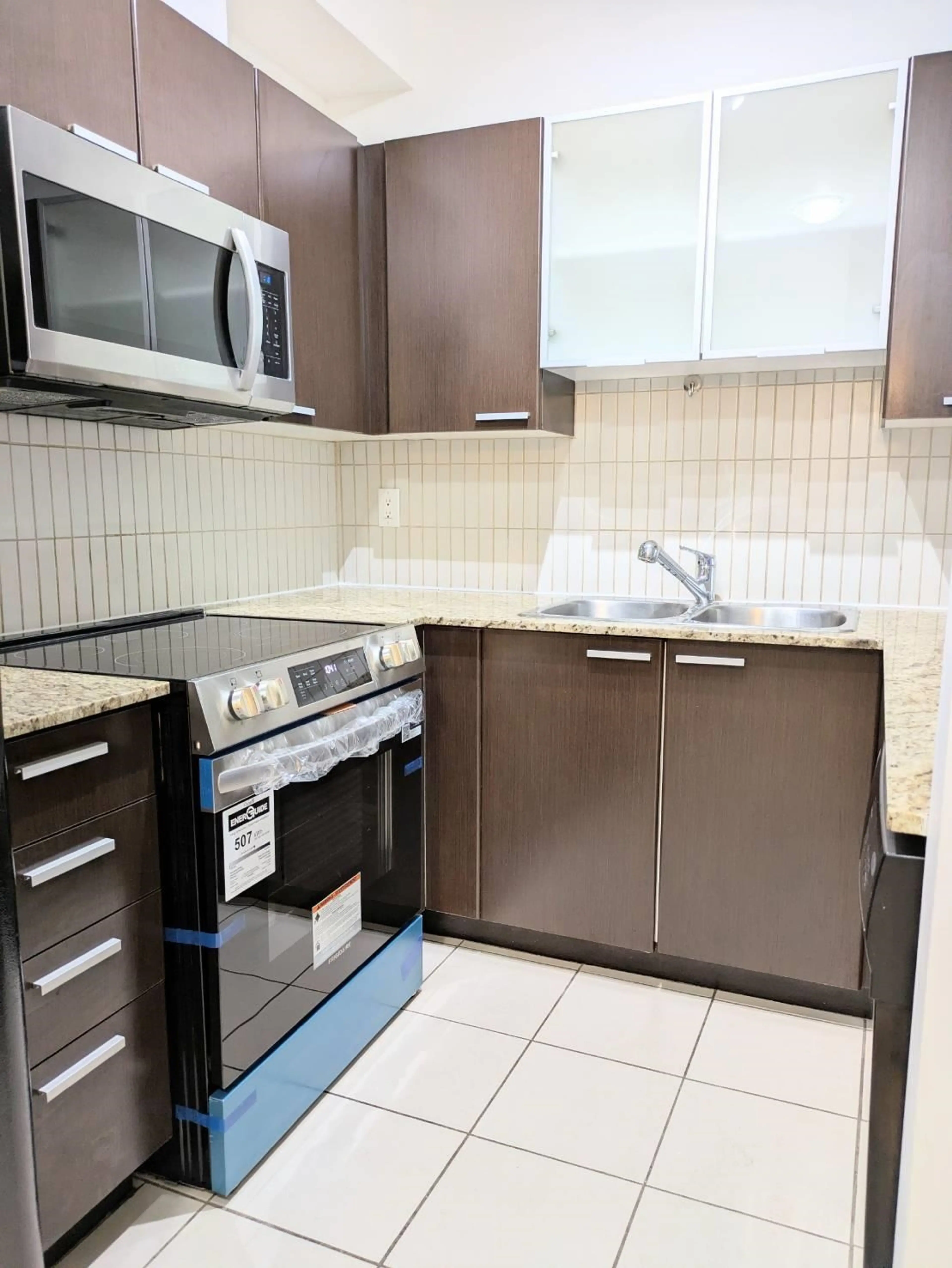 Property at #106 10499 UNIVERSITY DRIVE, Surrey, BC