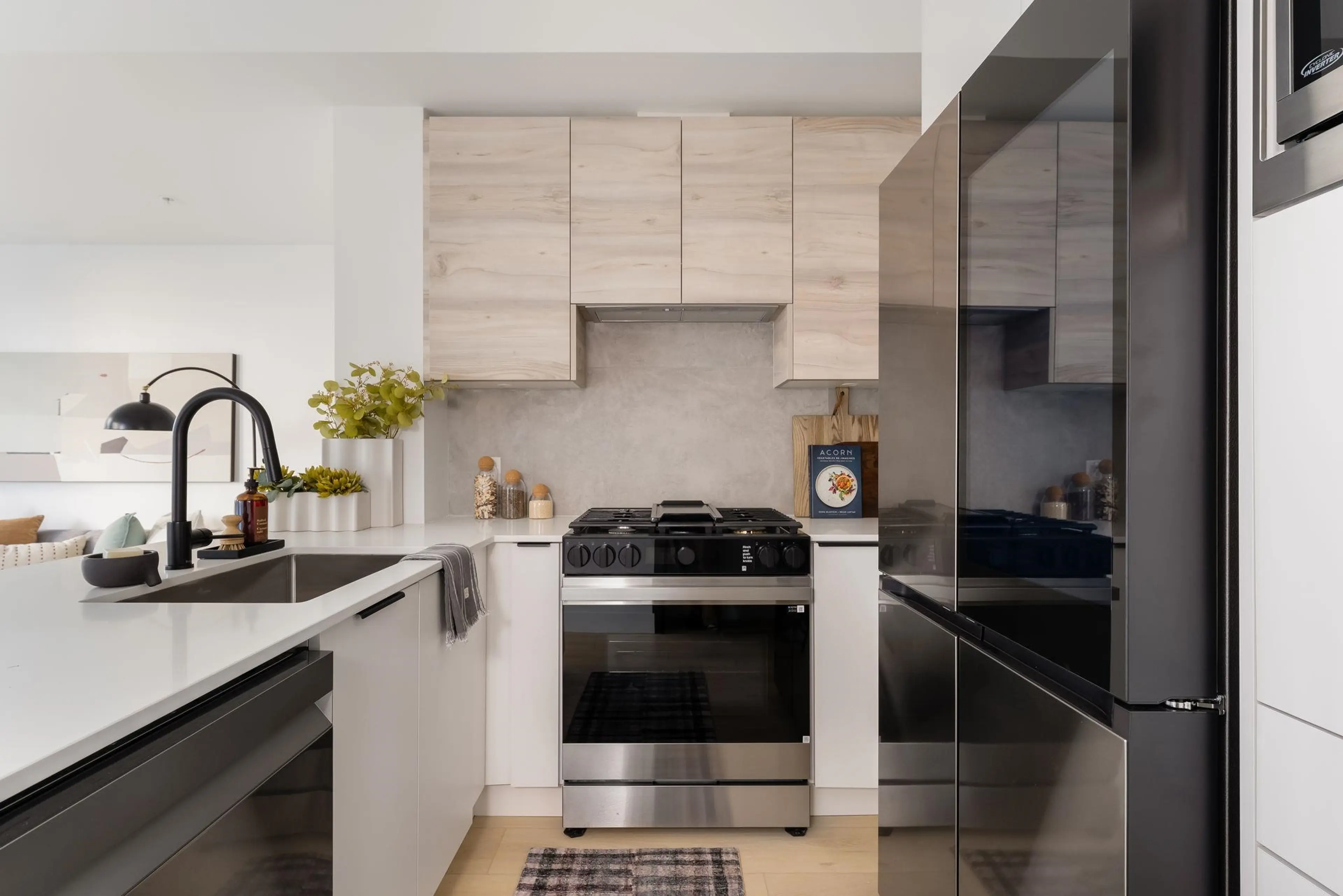 Property at #101 30494 CARDINAL AVENUE, Abbotsford, BC