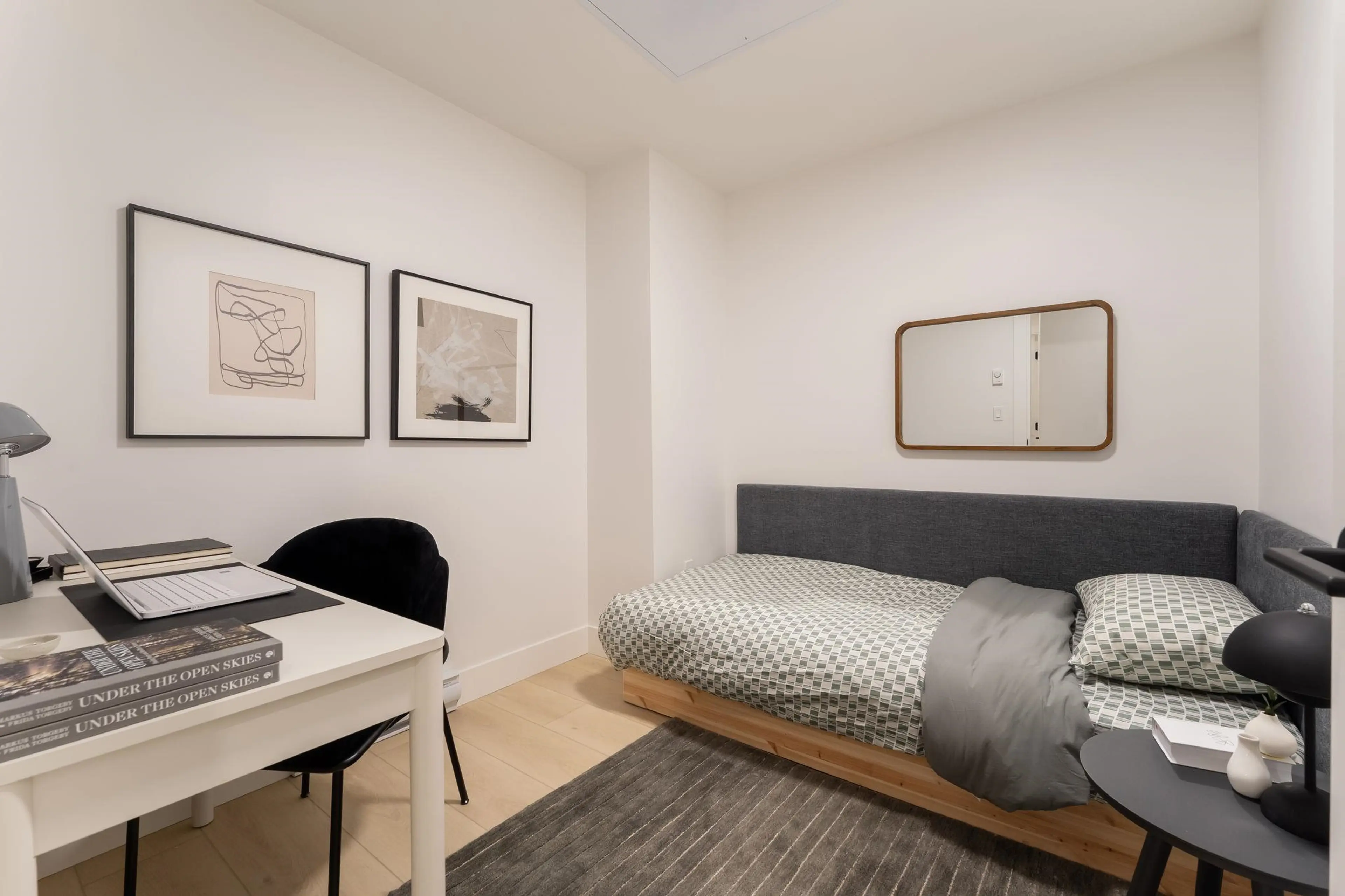 Property at #101 30494 CARDINAL AVENUE, Abbotsford, BC