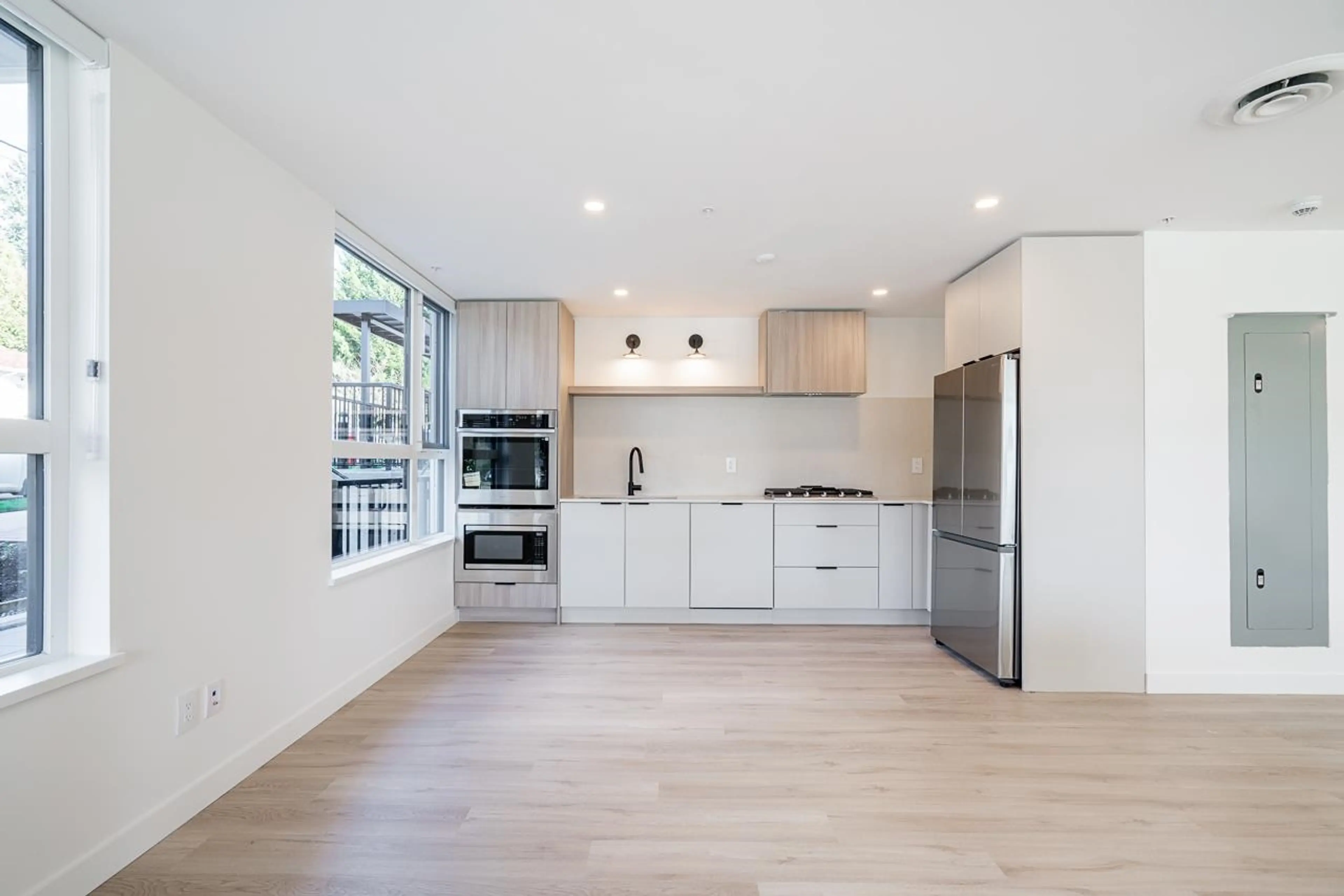 Property at #206 623 KEMSLEY AVENUE, Coquitlam, BC