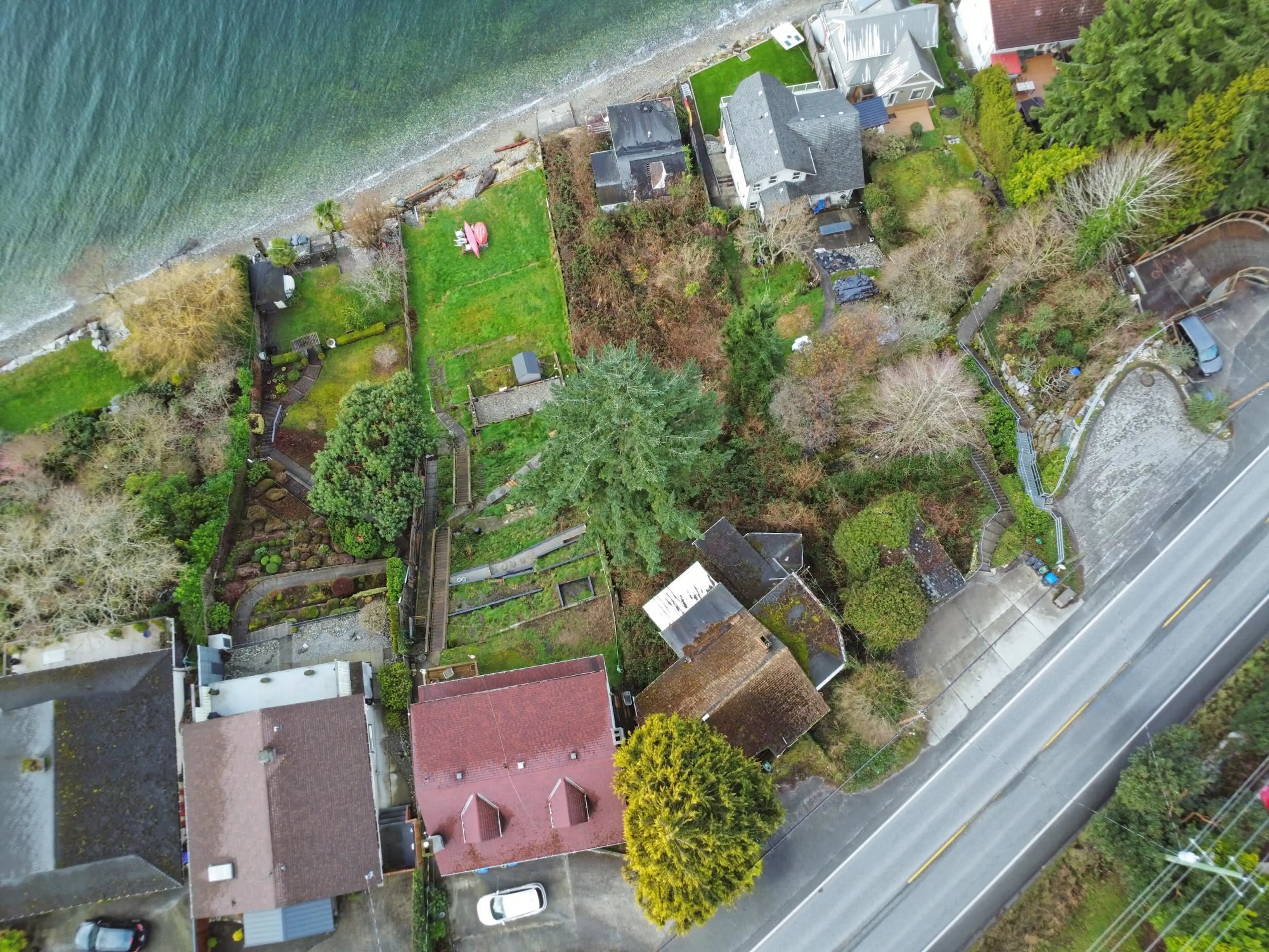 Property at 5225B SUNSHINE COAST HIGHWAY, Sechelt, BC