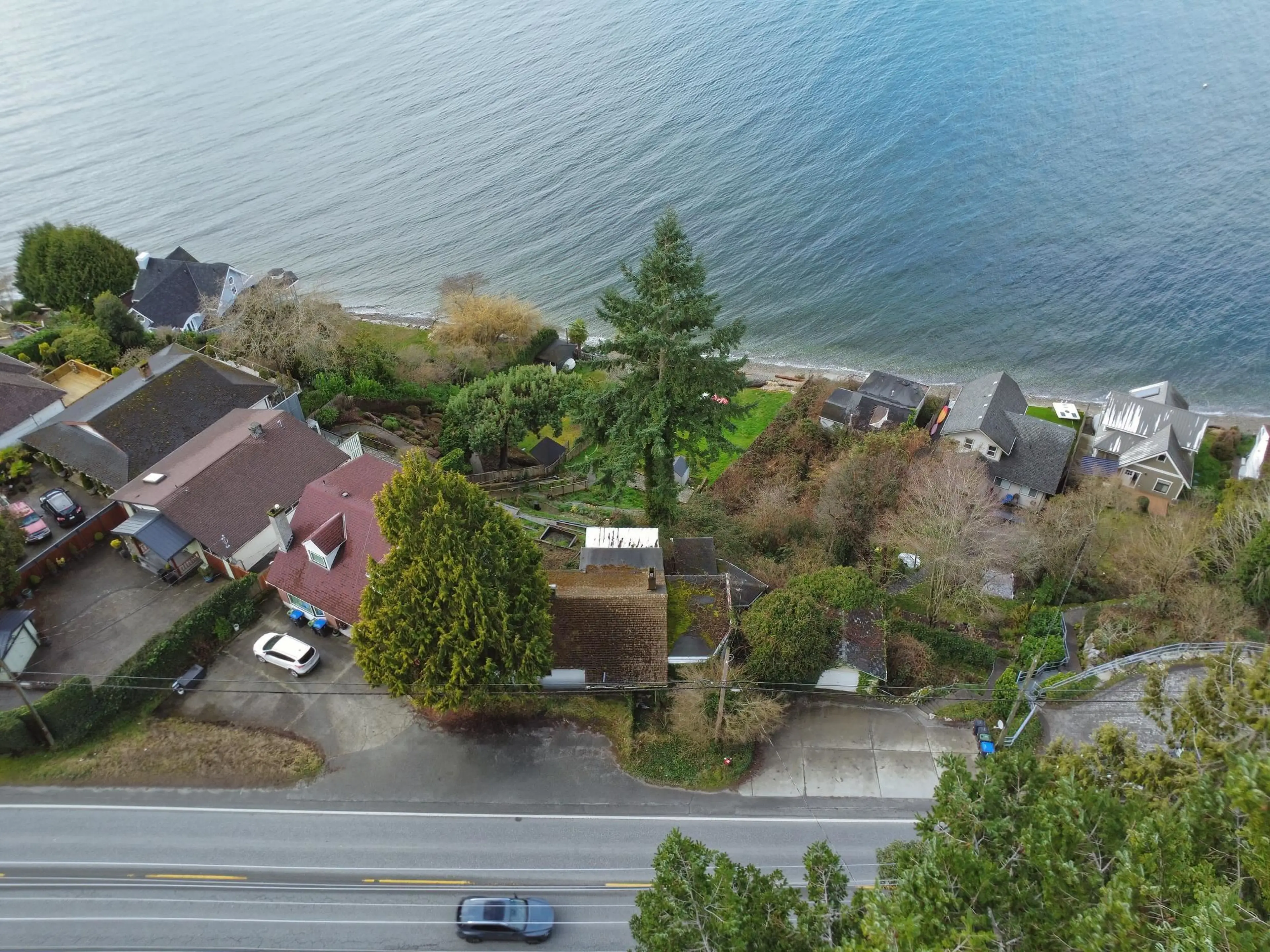 Property at 5225B SUNSHINE COAST HIGHWAY, Sechelt, BC