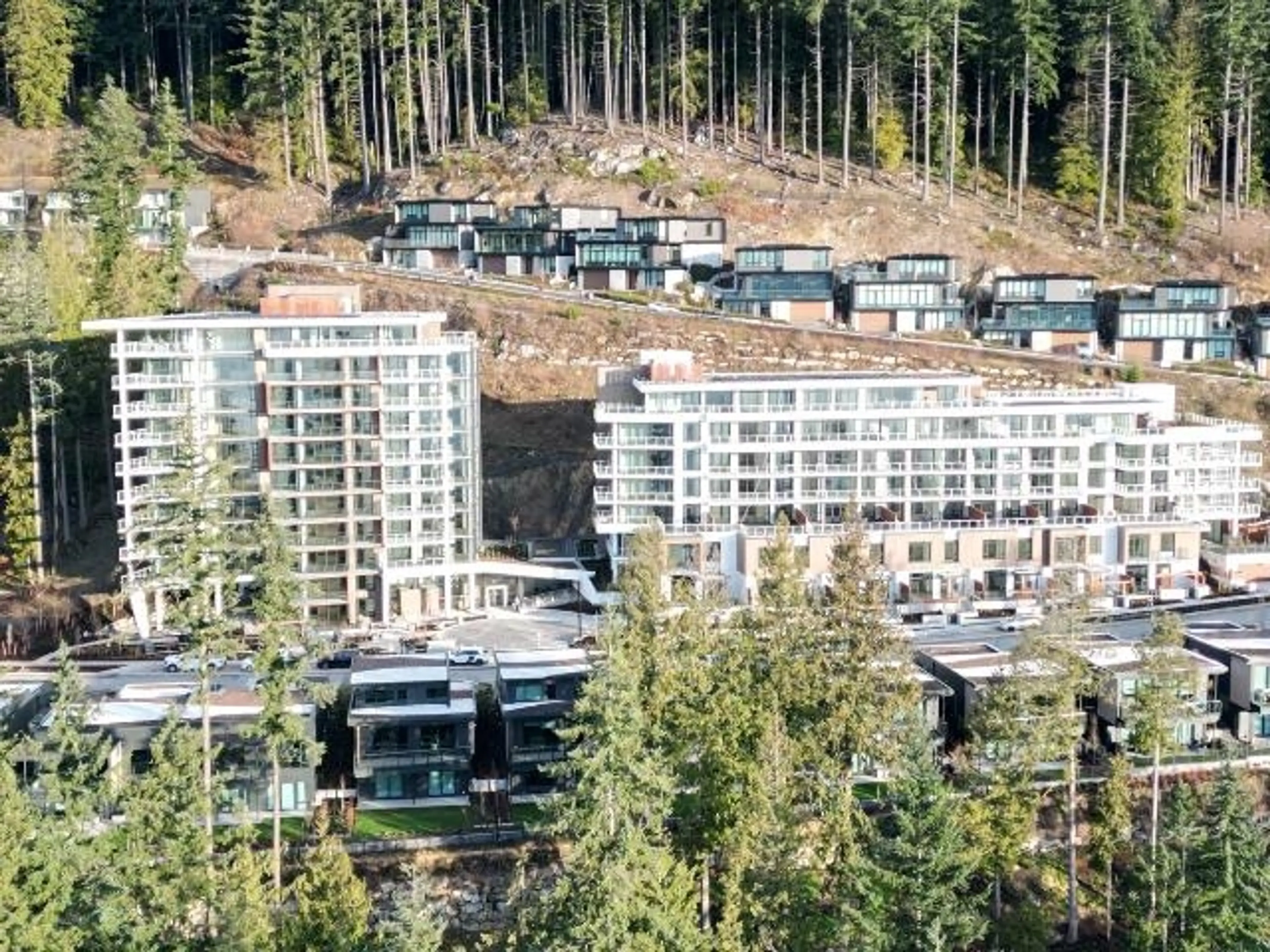 Property at #304 3963 UPLANDS WAY, West Vancouver, BC