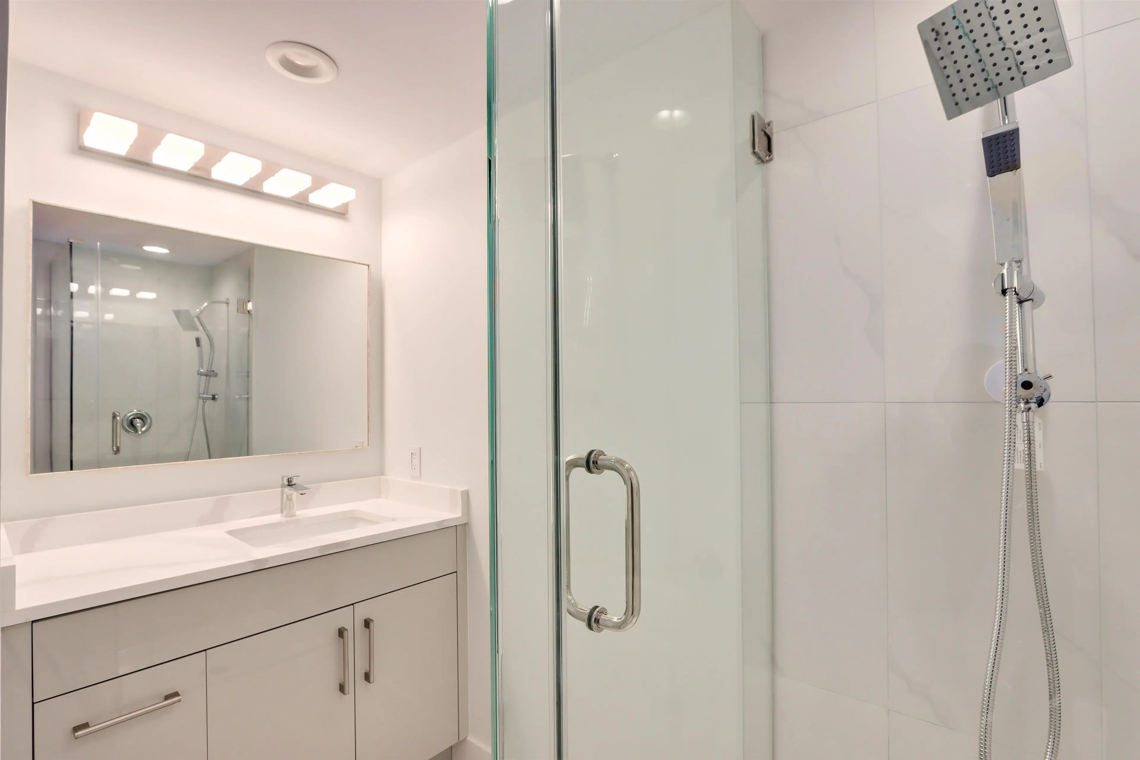 Property at #1203 140 E 14TH STREET, North Vancouver, BC