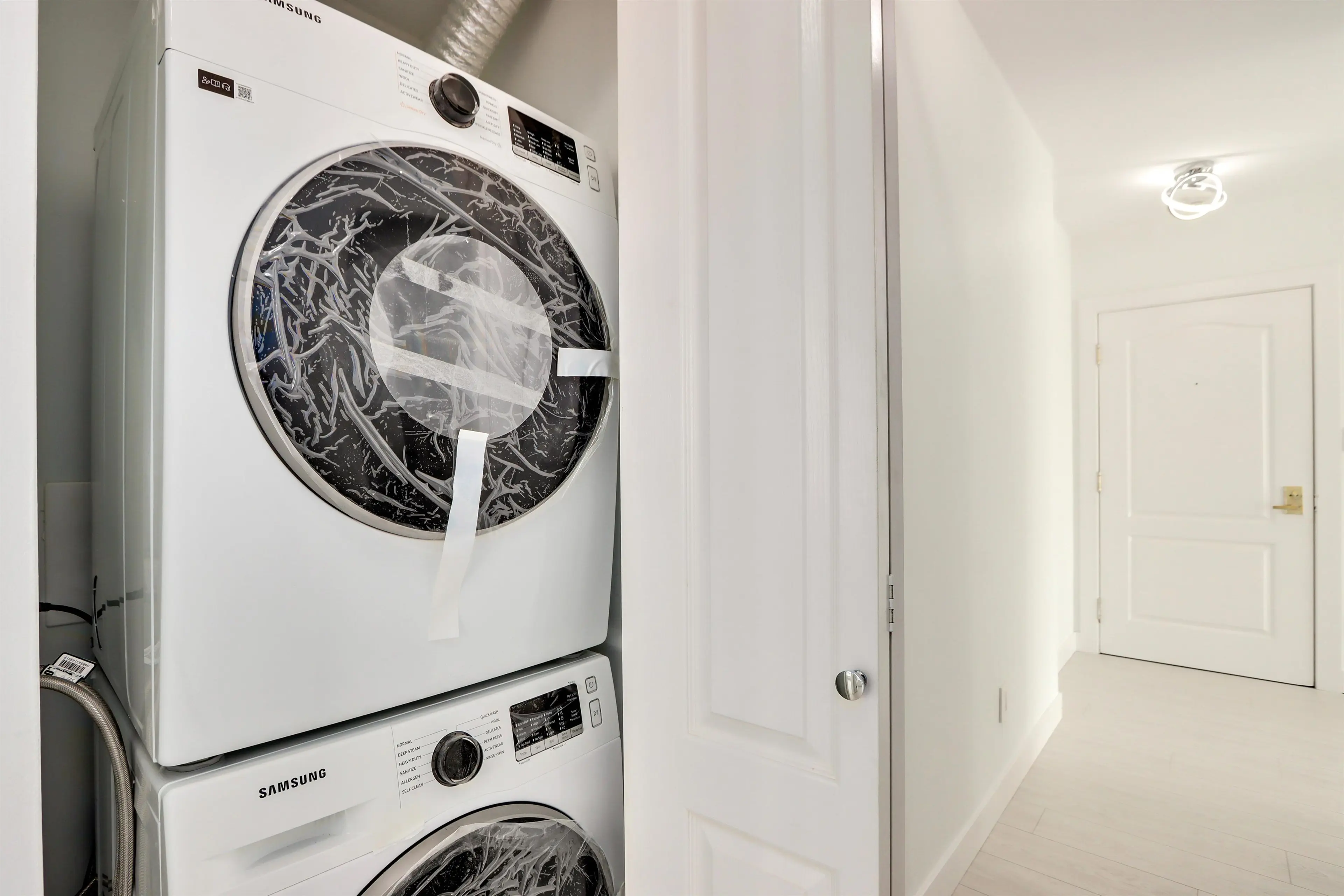 Property at #1203 140 E 14TH STREET, North Vancouver, BC