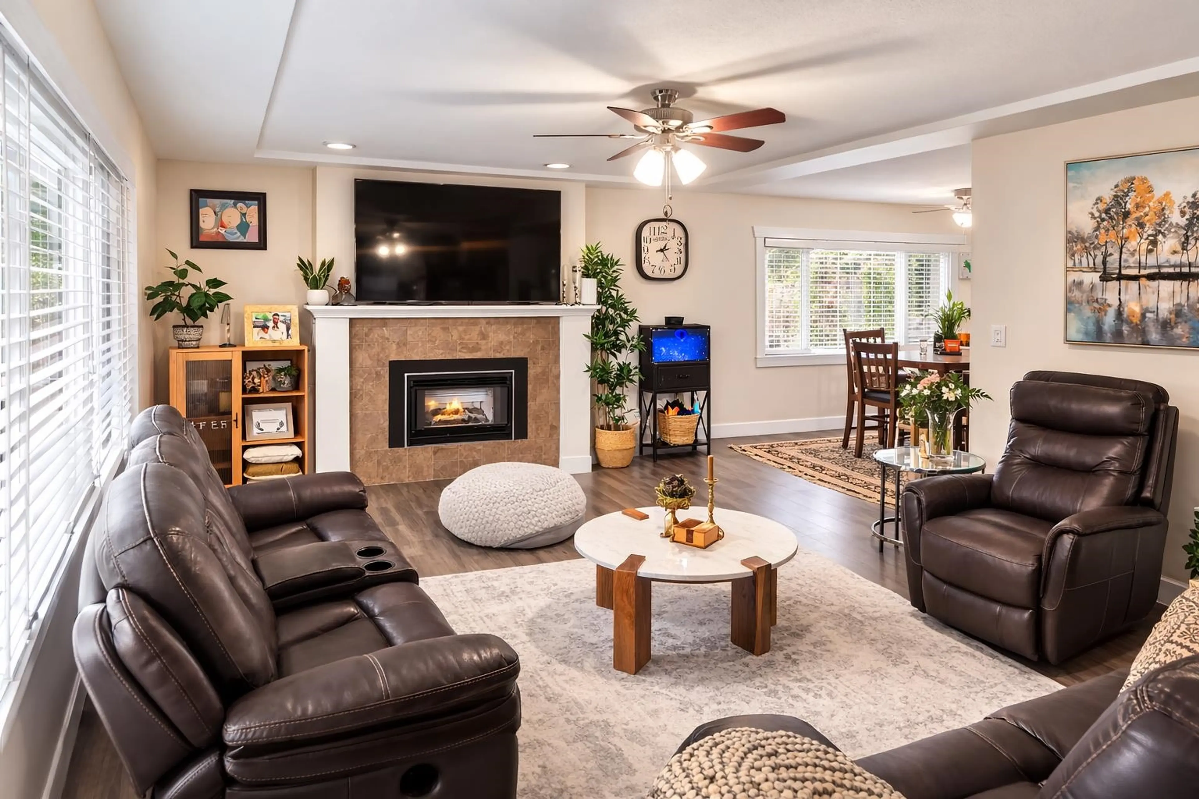 Property at 27964 LEDUNNE AVENUE, Abbotsford, BC