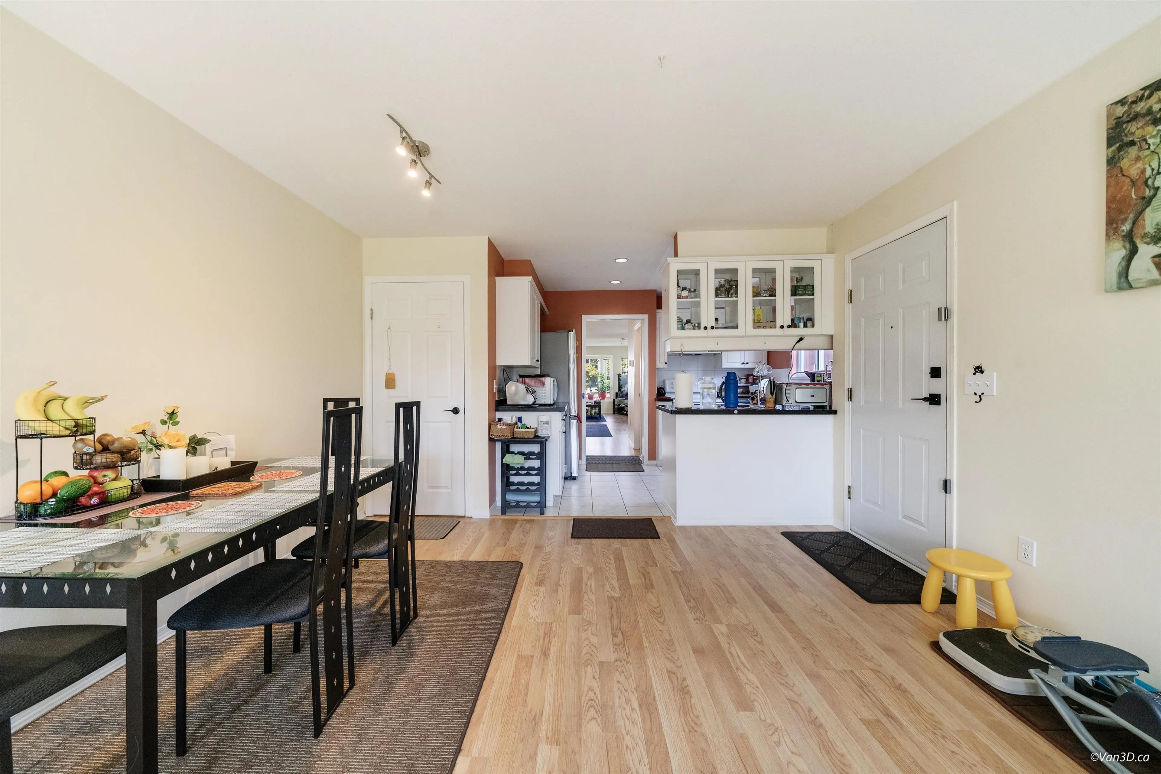 Property at 215 W 18TH STREET, North Vancouver, BC