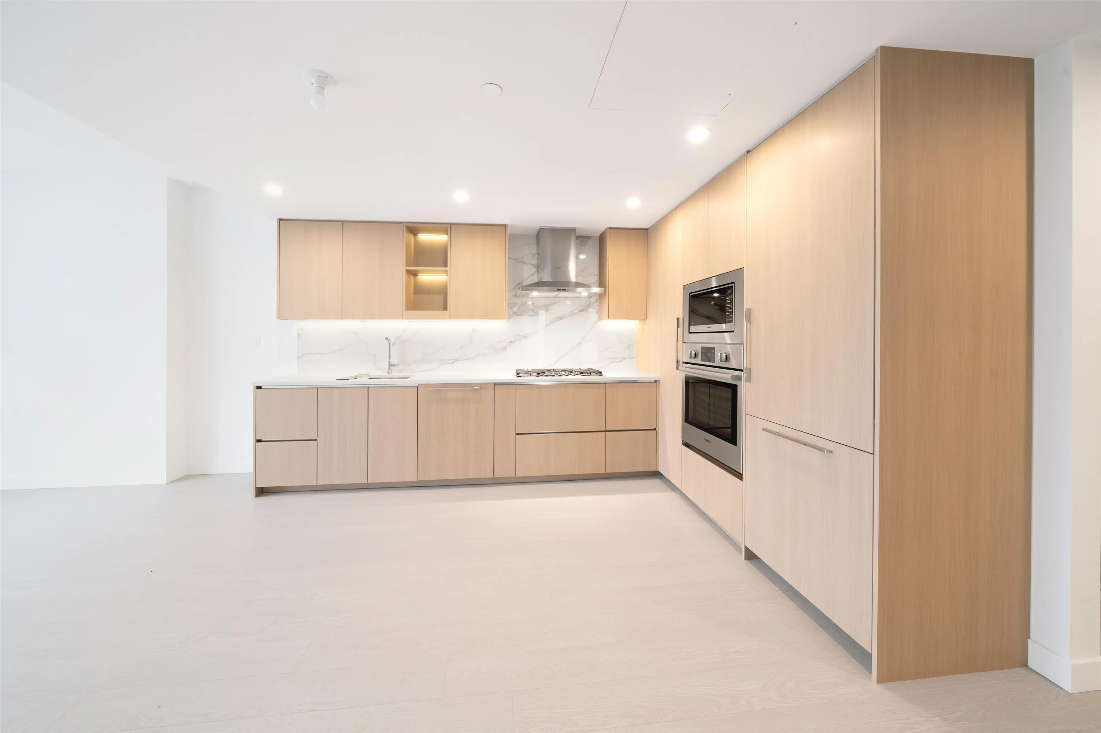 Property at #3406 13768 100 AVENUE, Surrey, BC