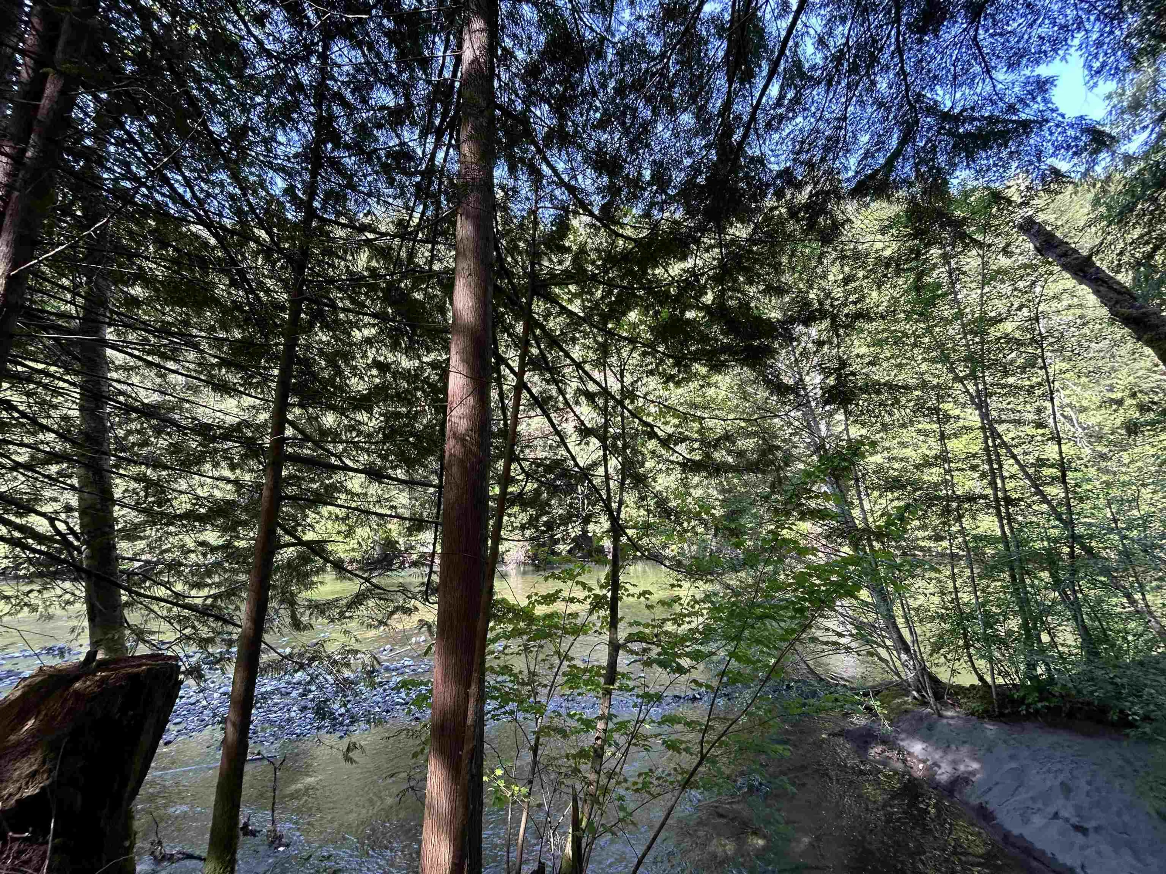 Property at 9063 PARADISE VALLEY ROAD, Squamish, BC