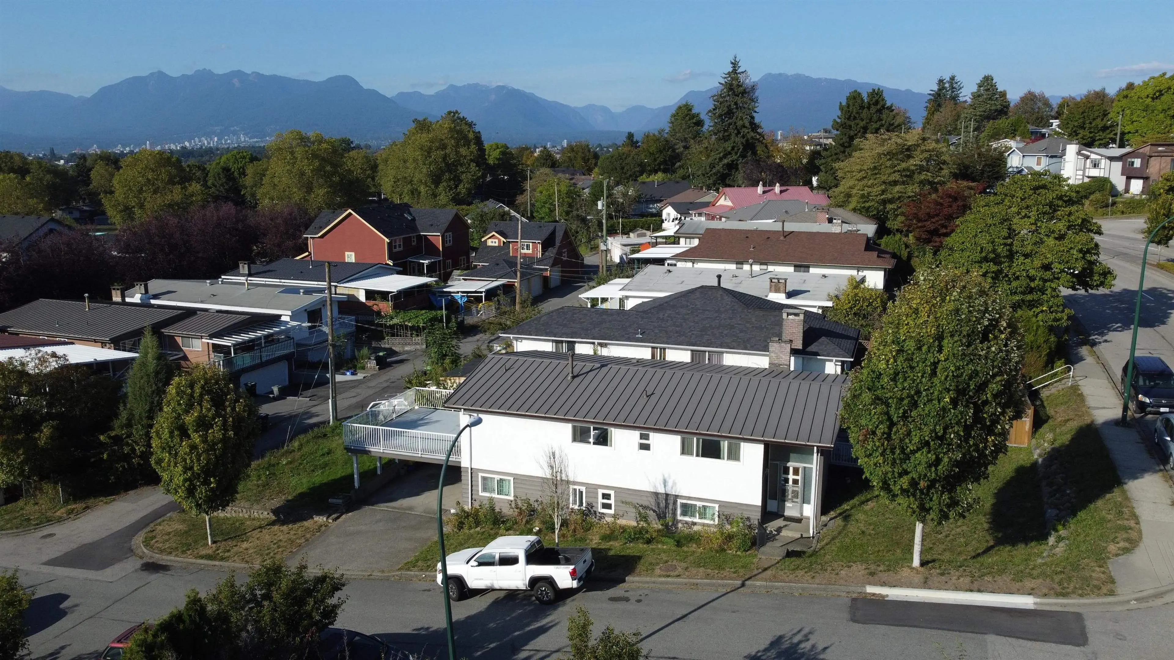 Property at 4695 NANAIMO STREET, Vancouver, BC