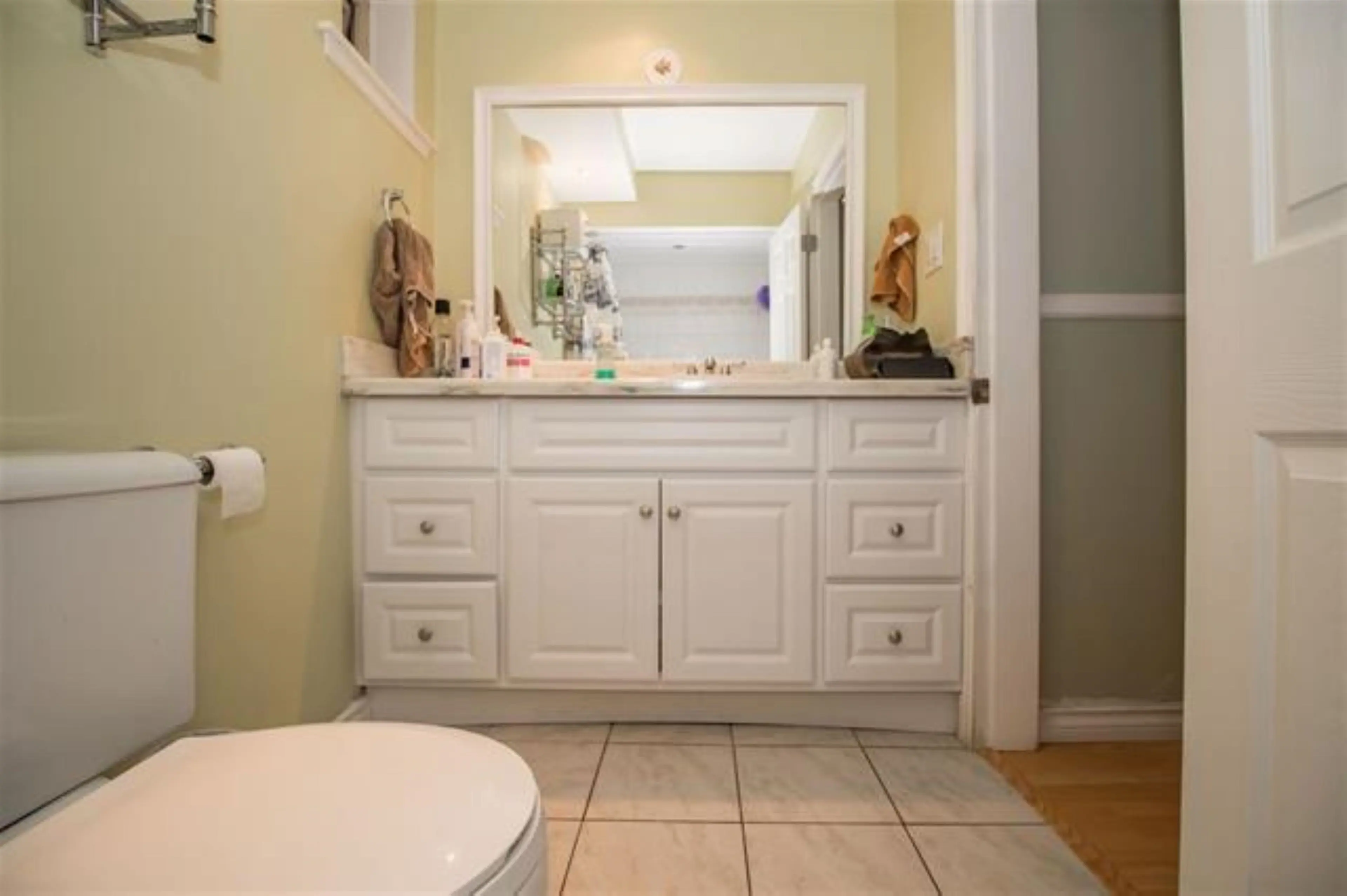 Property at #102 5770 HASTINGS STREET, Burnaby, BC