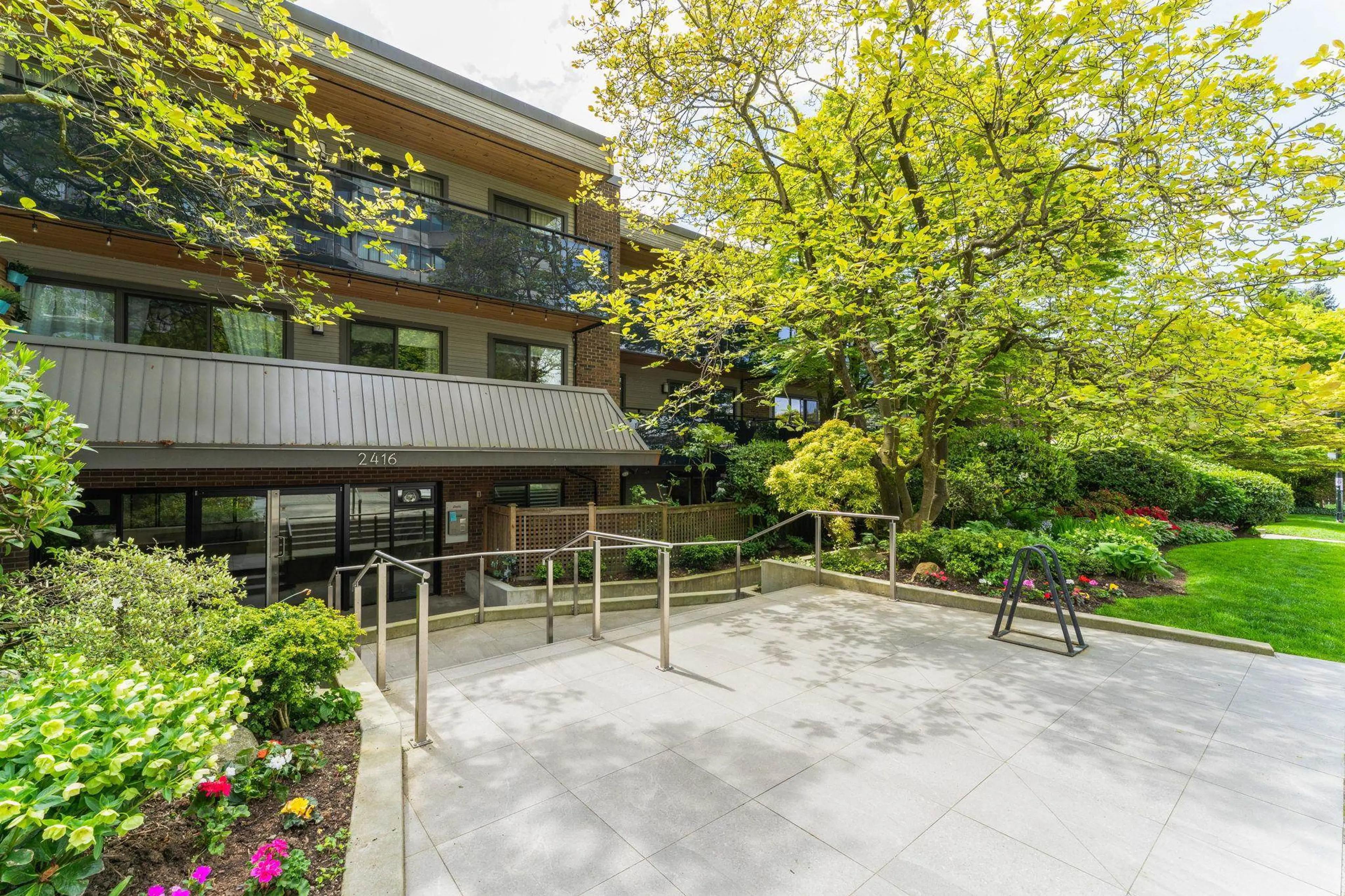 Property at #310 2416 W 3RD AVENUE, Vancouver, BC