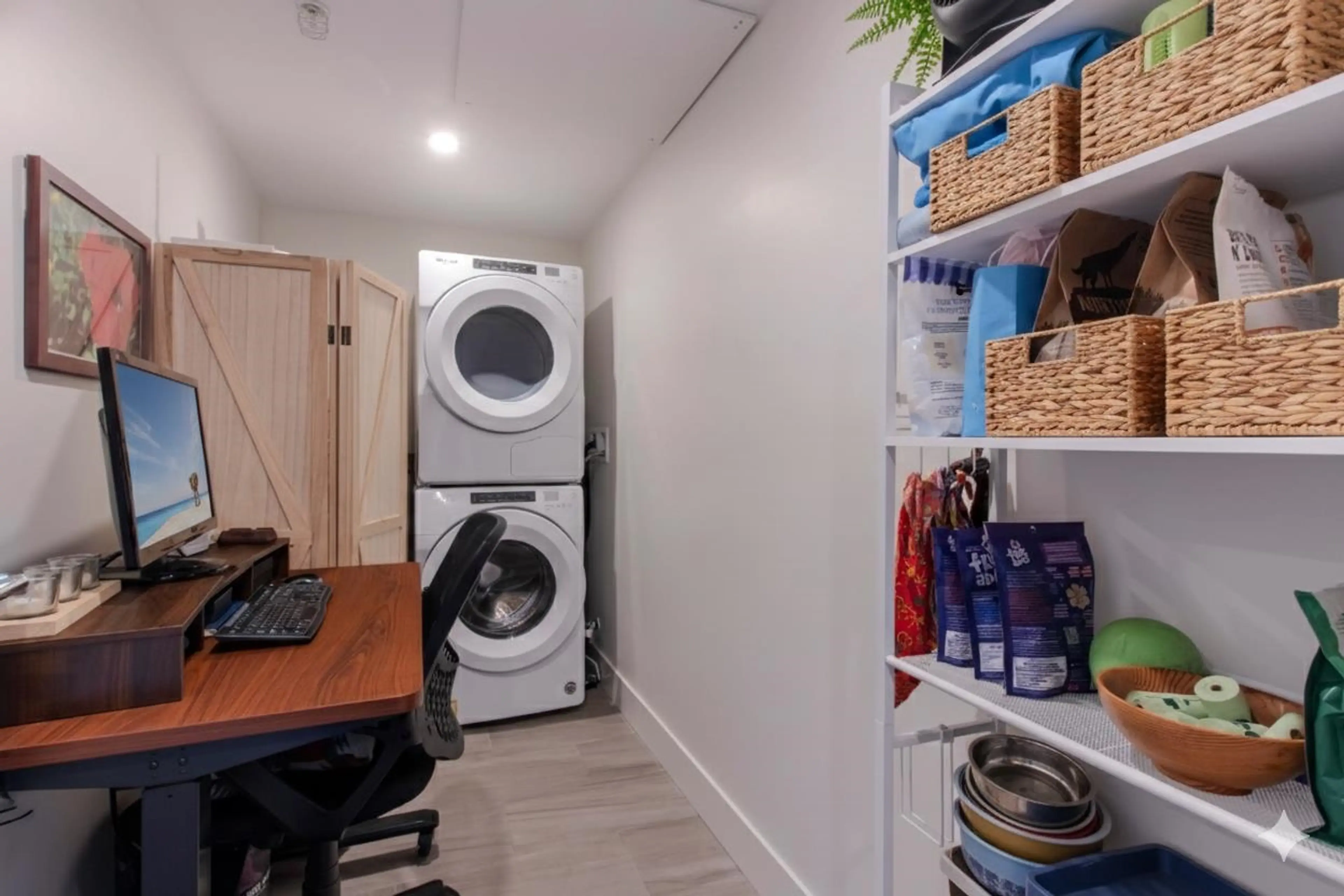 Property at #610 38362 BUCKLEY AVENUE, Squamish, BC