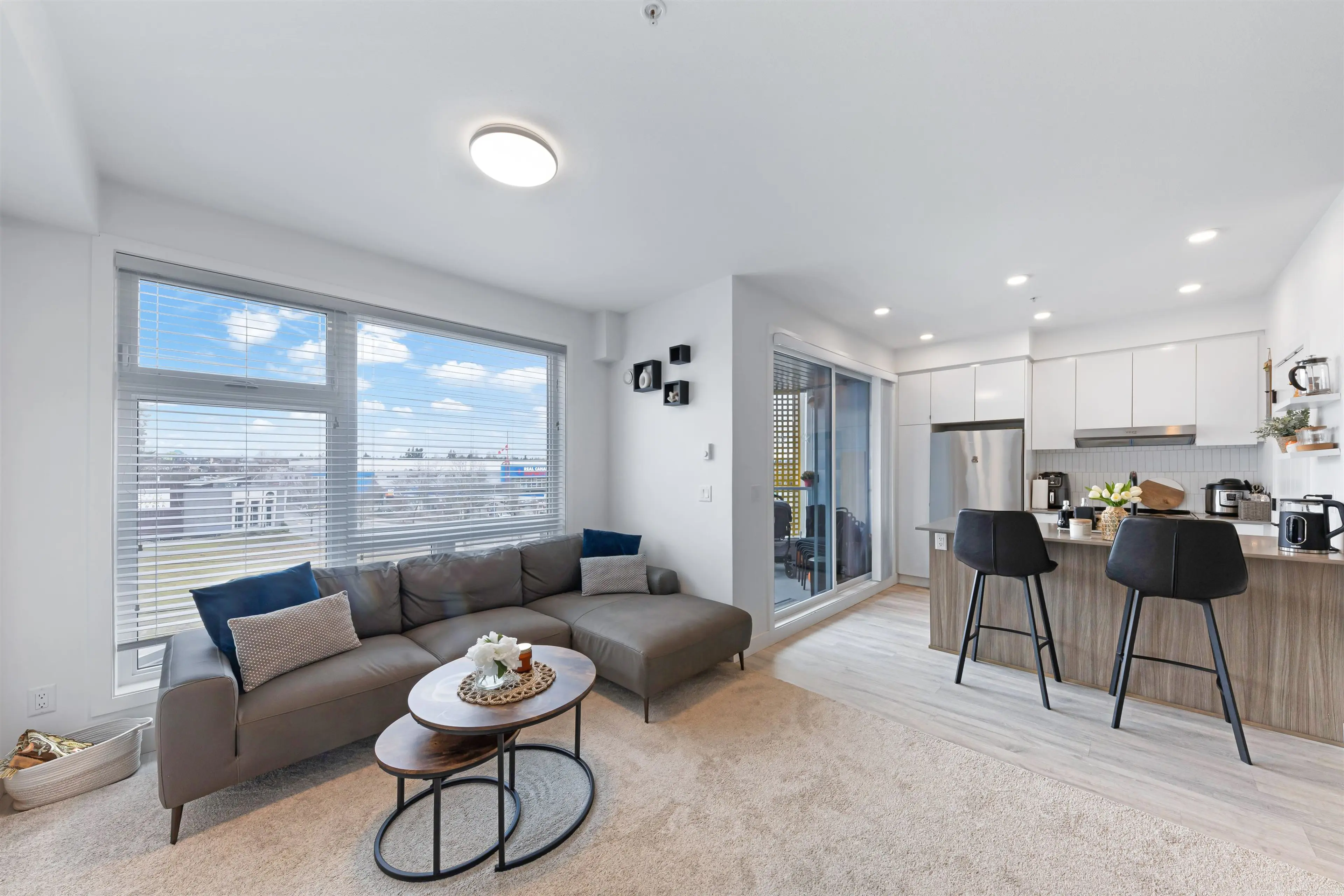 Property at #406 32828 LANDEAU PLACE, Abbotsford, BC