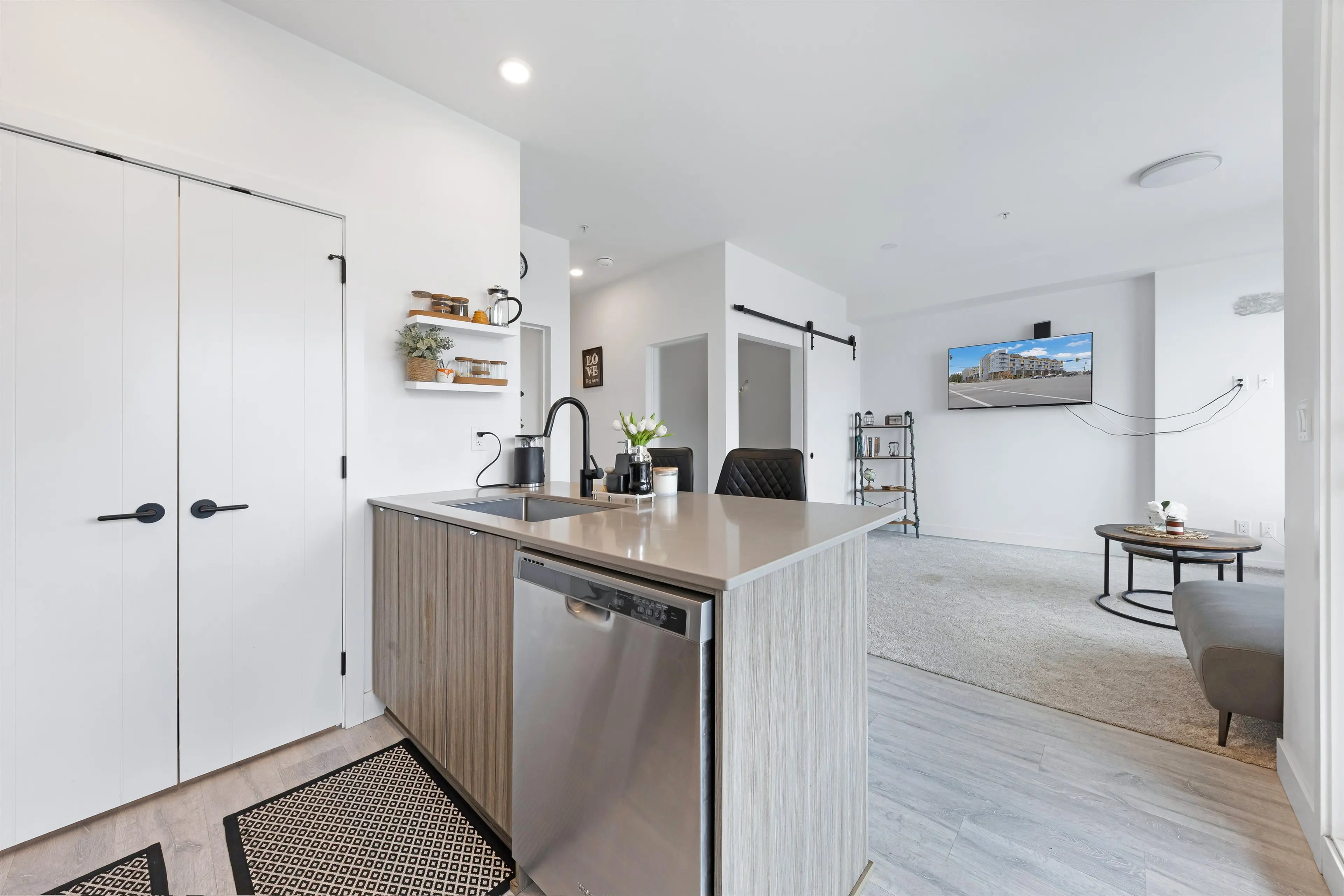 Property at #406 32828 LANDEAU PLACE, Abbotsford, BC