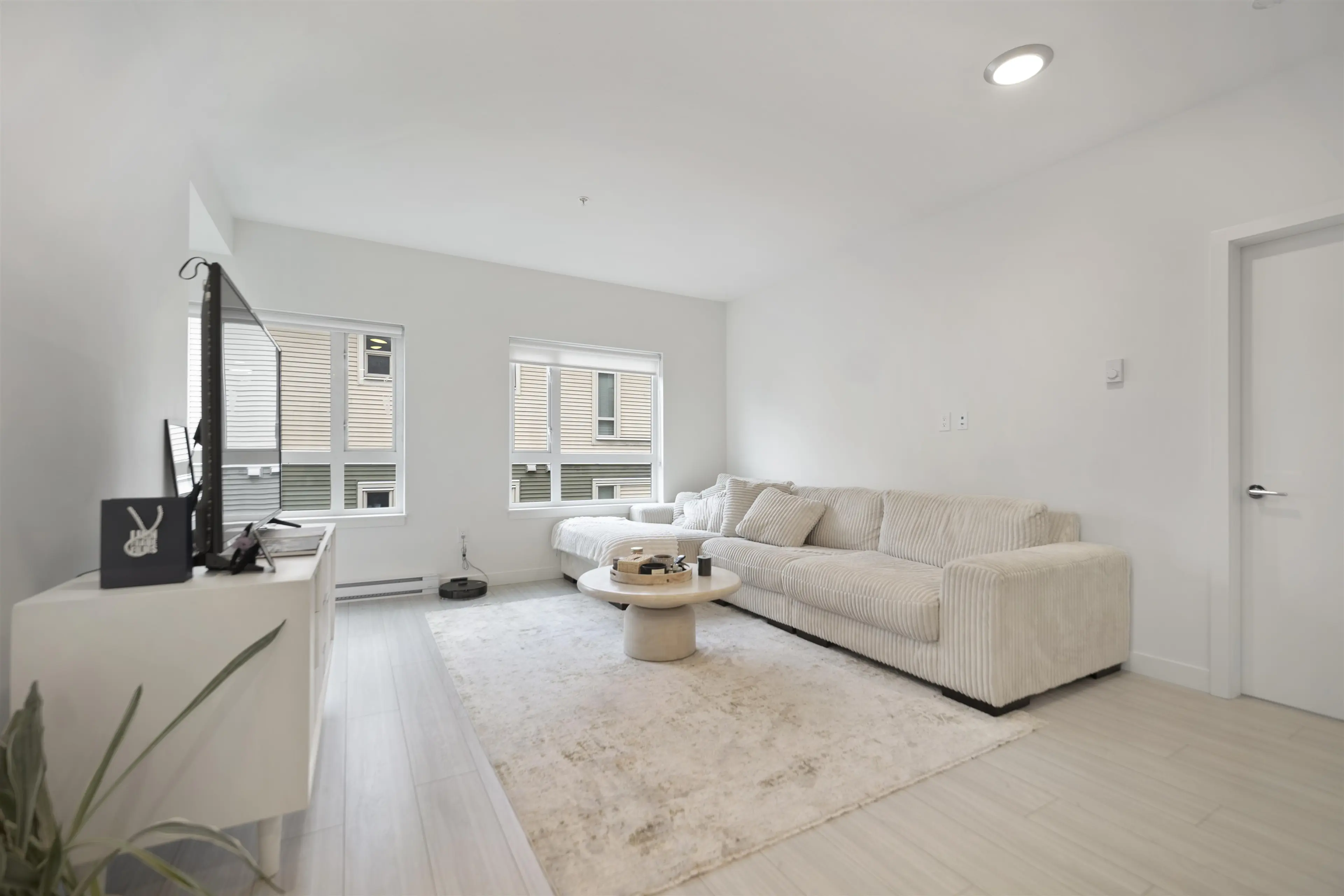 Property at #405 10777 138 STREET, Surrey, BC