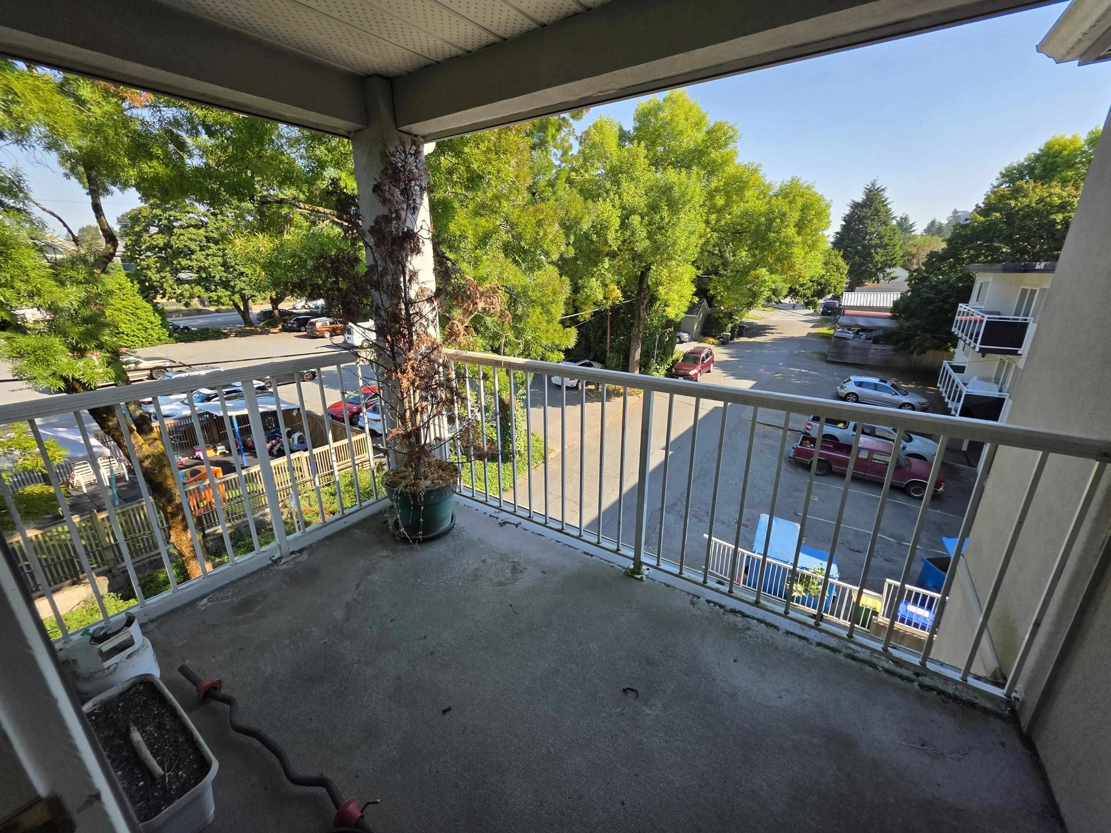 Property at #302 723 TWELFTH STREET, New Westminster, BC