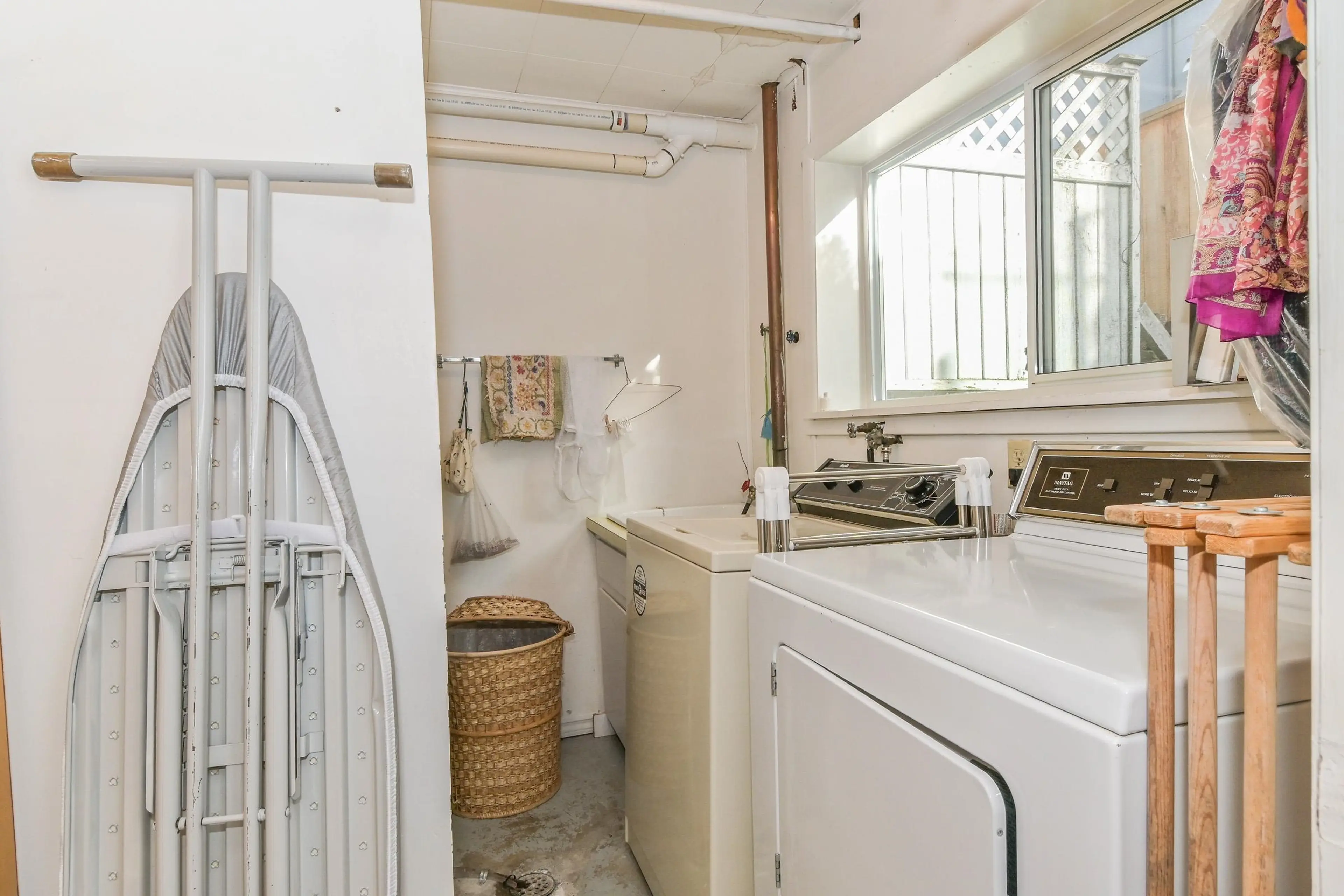 Property at 15761 CLIFF AVENUE, White Rock, BC