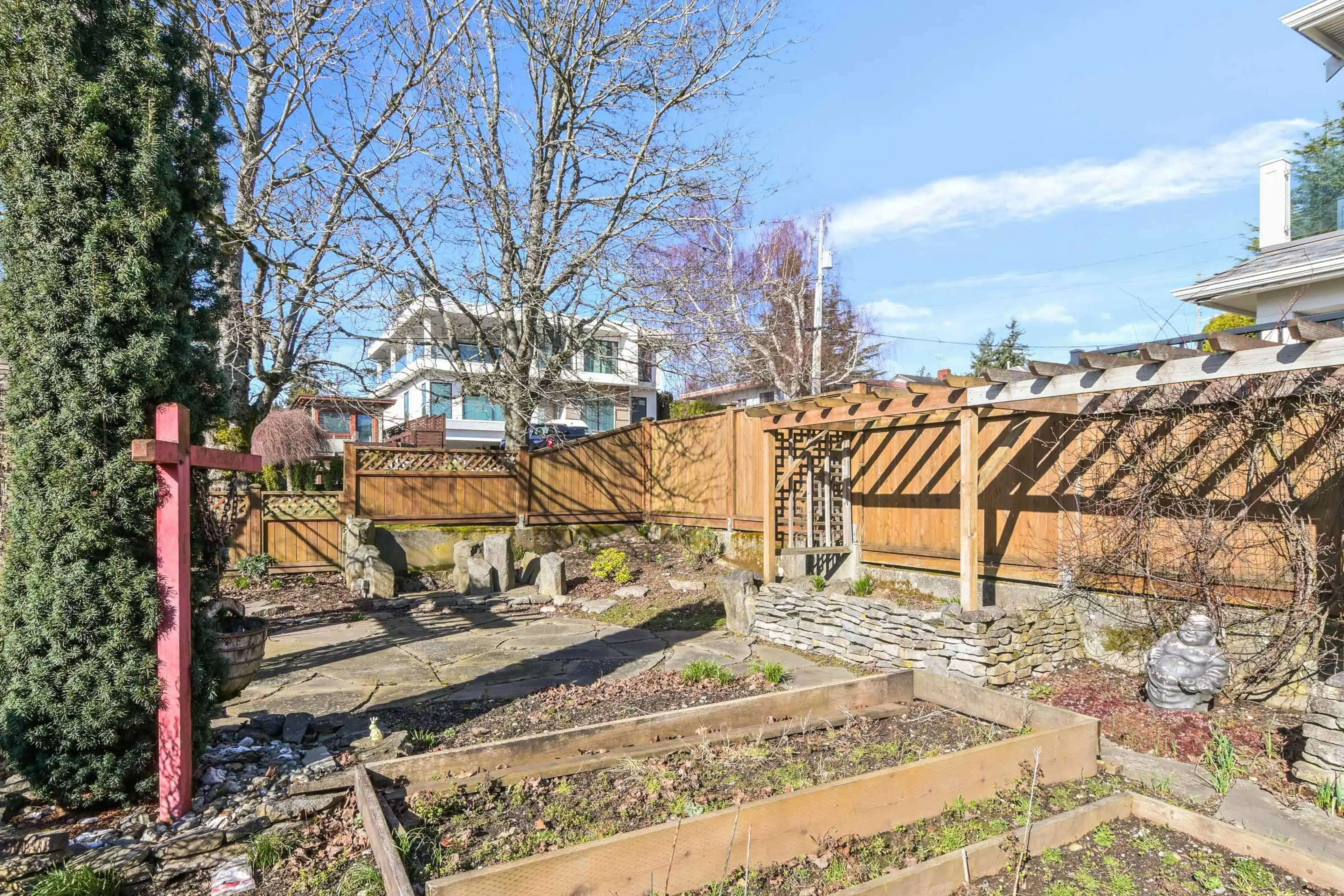 Property at 15761 CLIFF AVENUE, White Rock, BC
