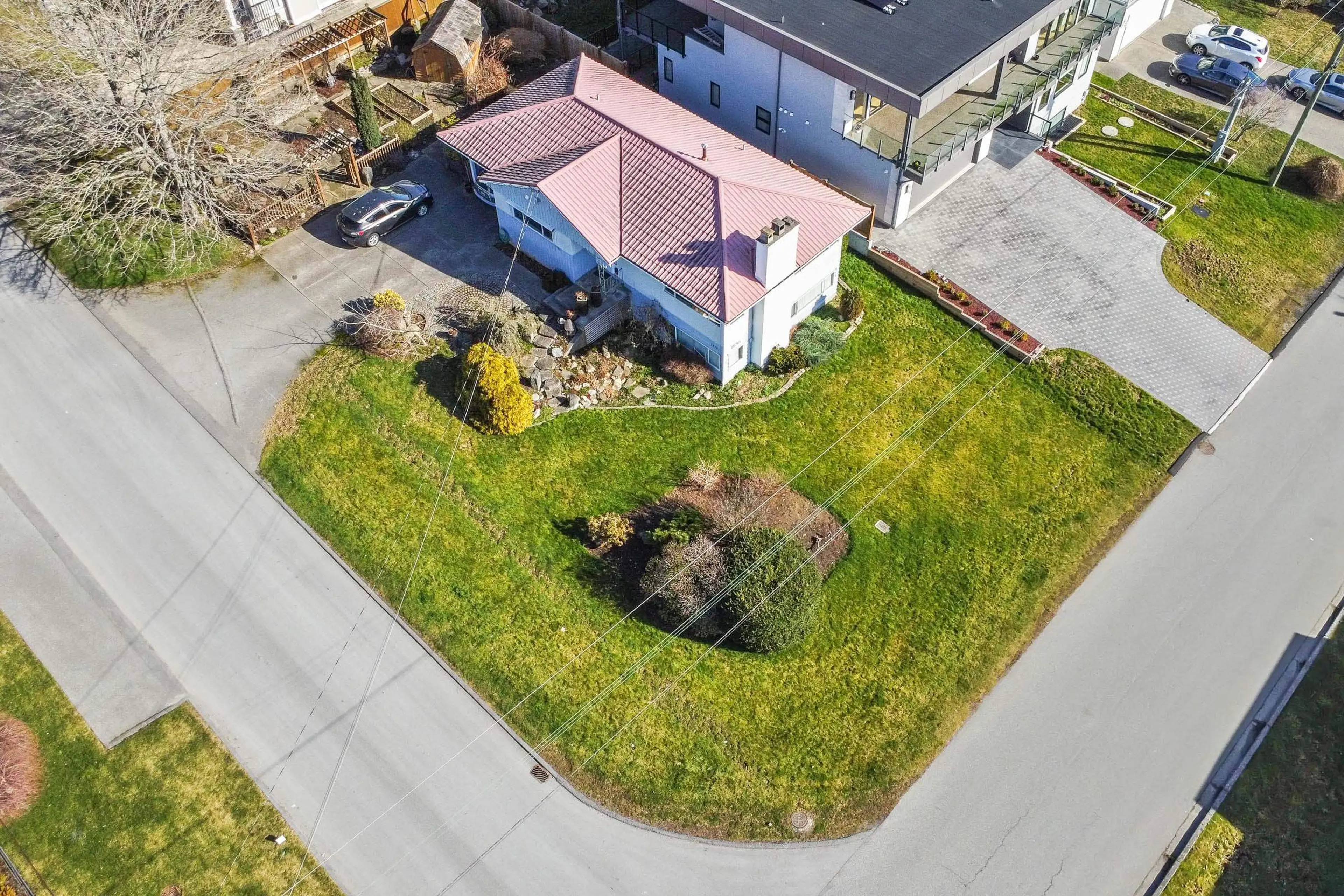 Property at 15761 CLIFF AVENUE, White Rock, BC