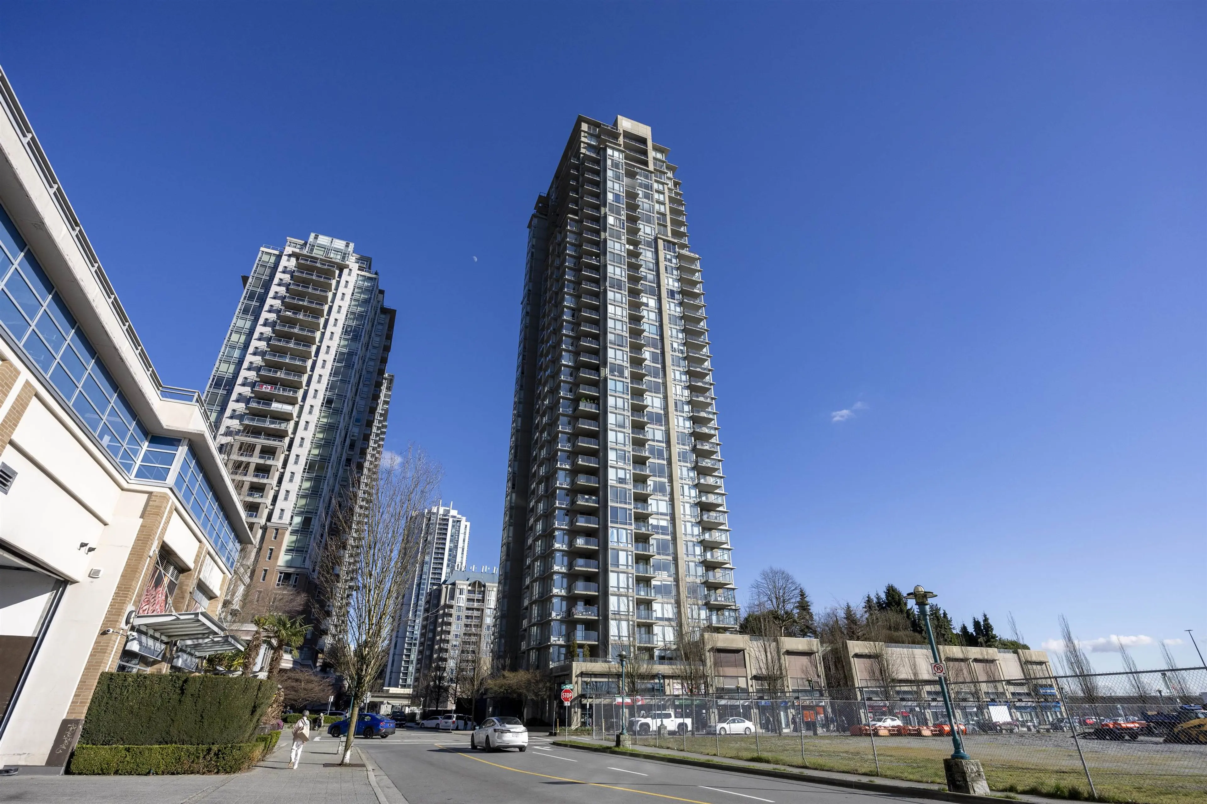 Property at #1603 2980 ATLANTIC AVENUE, Coquitlam, BC