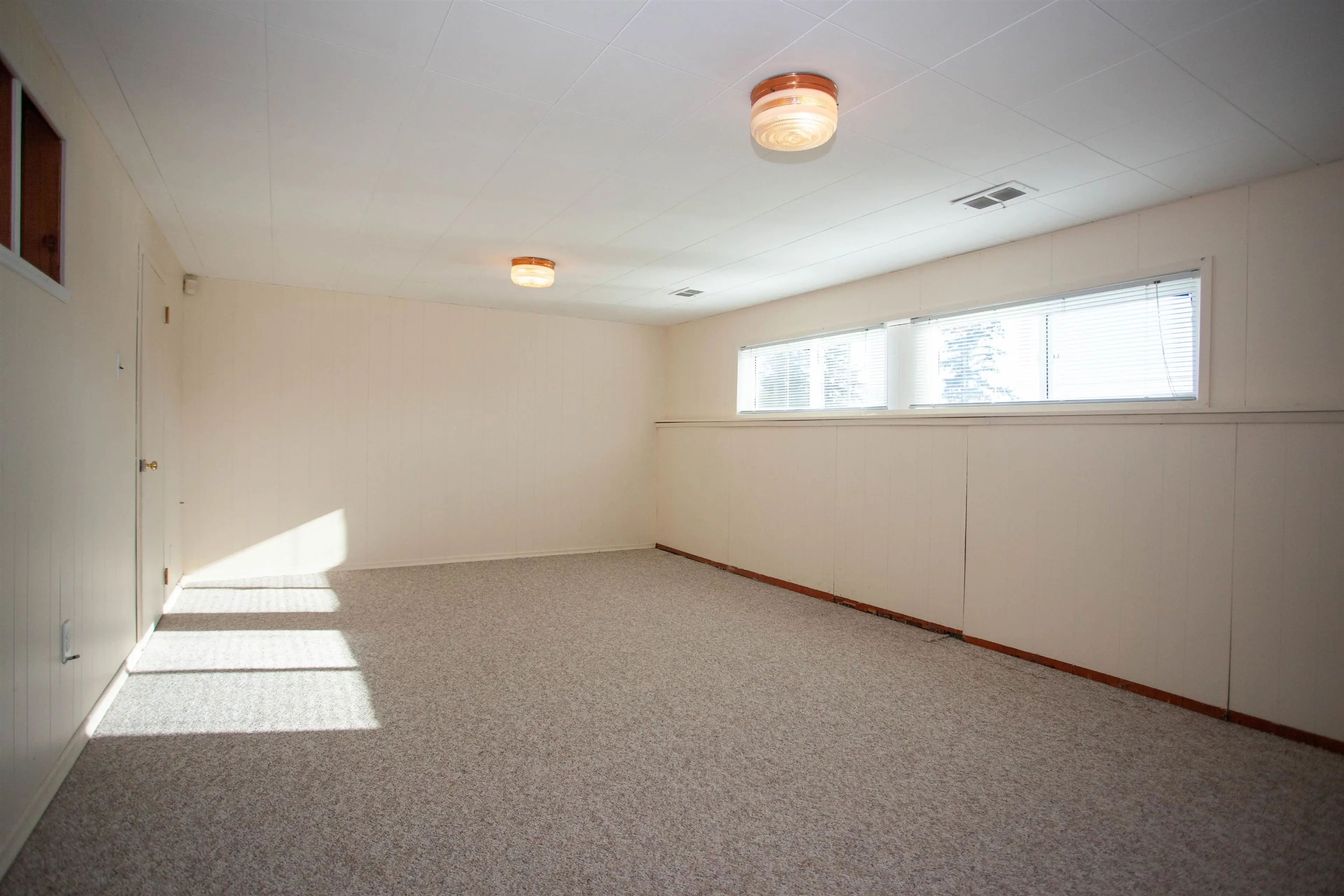 Property at 14451 MANN PARK CRESCENT, White Rock, BC