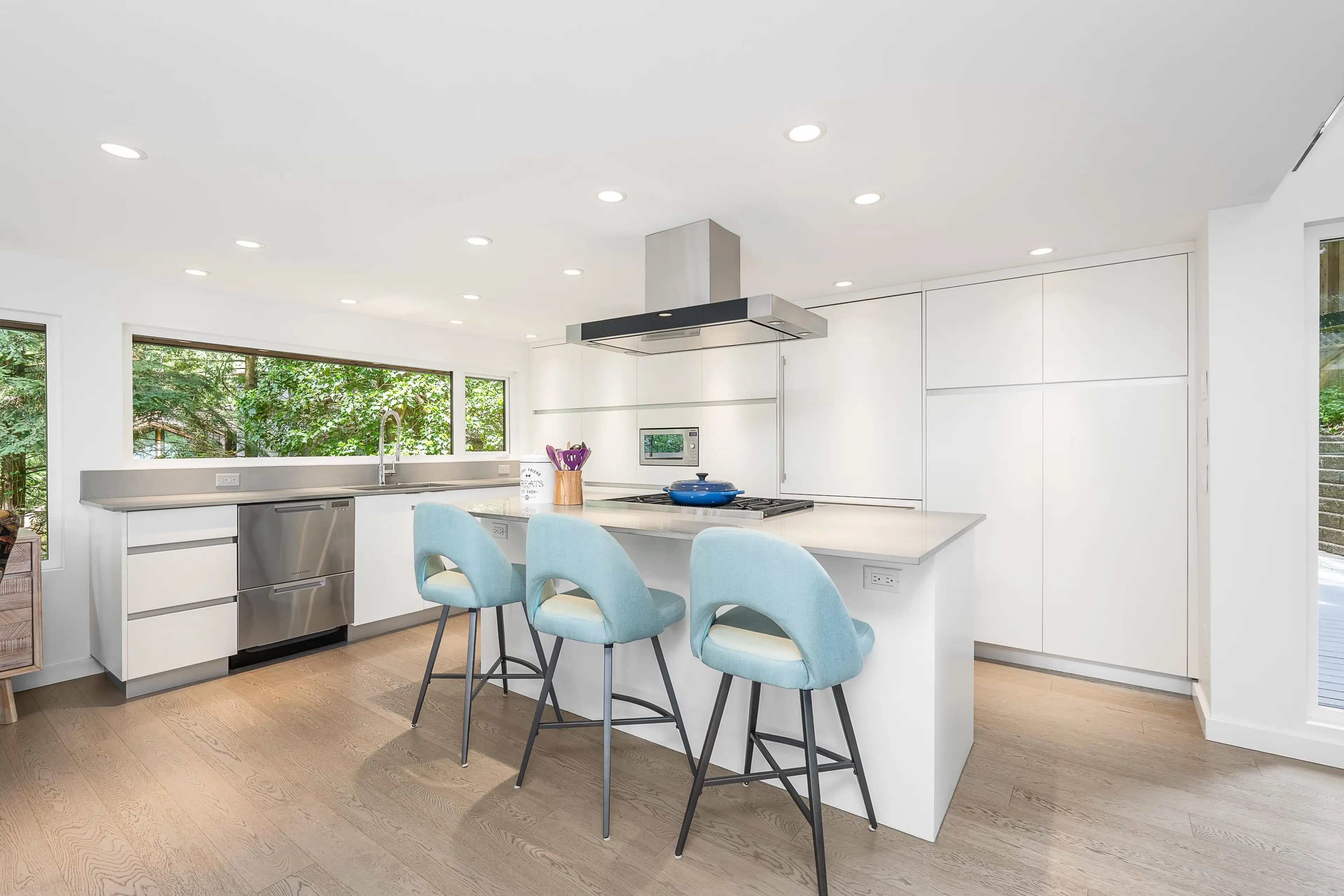 Property at 1197 TALL TREE LANE, North Vancouver, BC