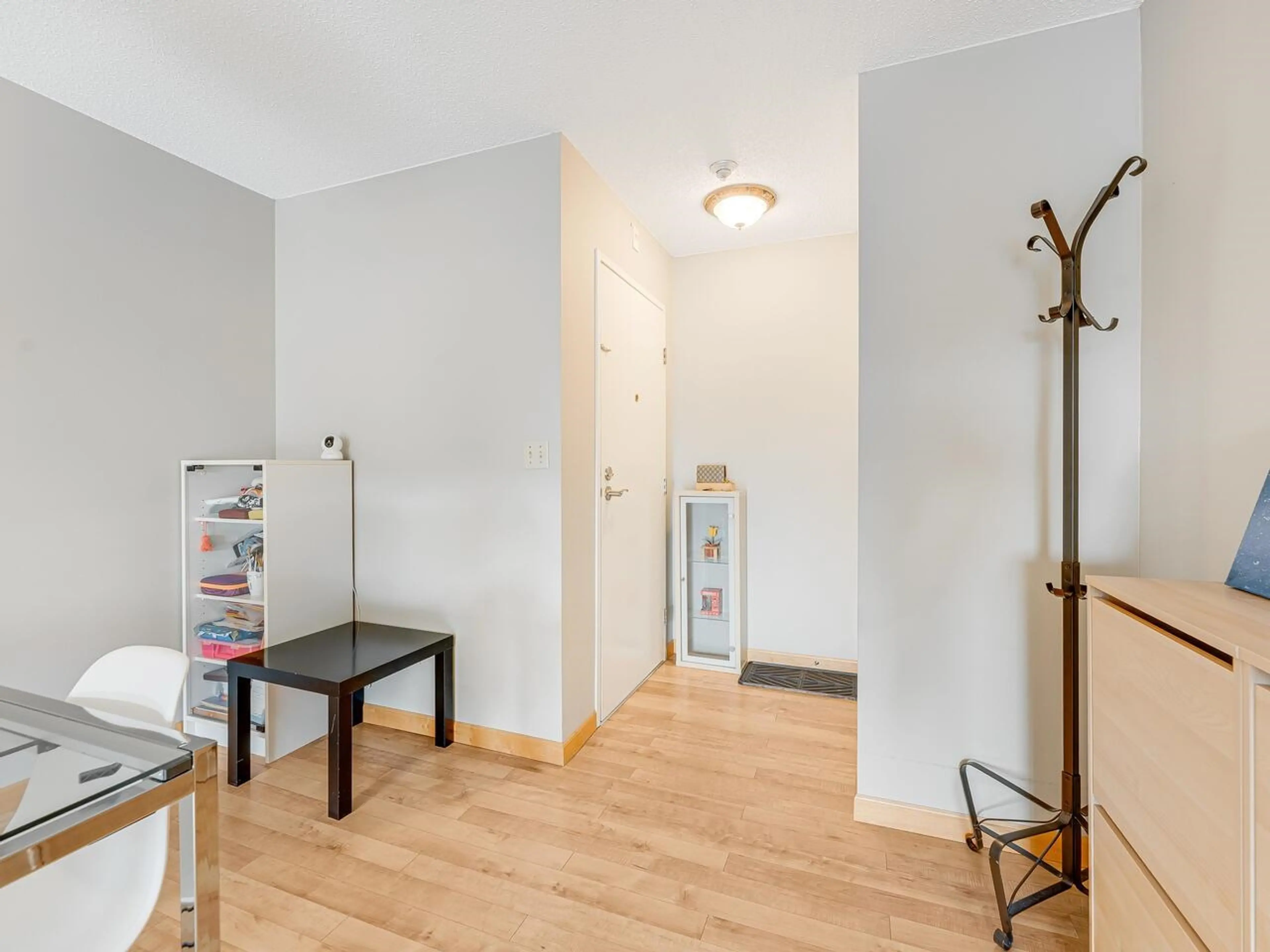 Property at #305 8760 NO. 1 ROAD, Richmond, BC