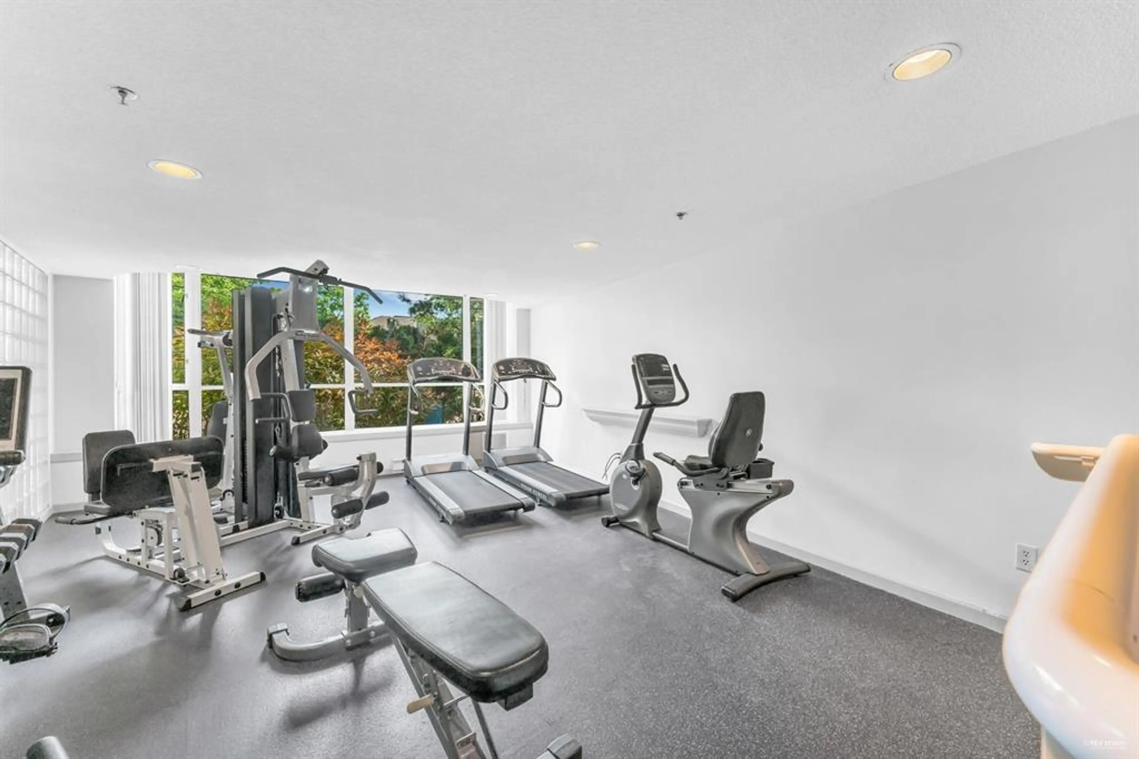 Property at #903 995 ROCHE POINT DRIVE, North Vancouver, BC