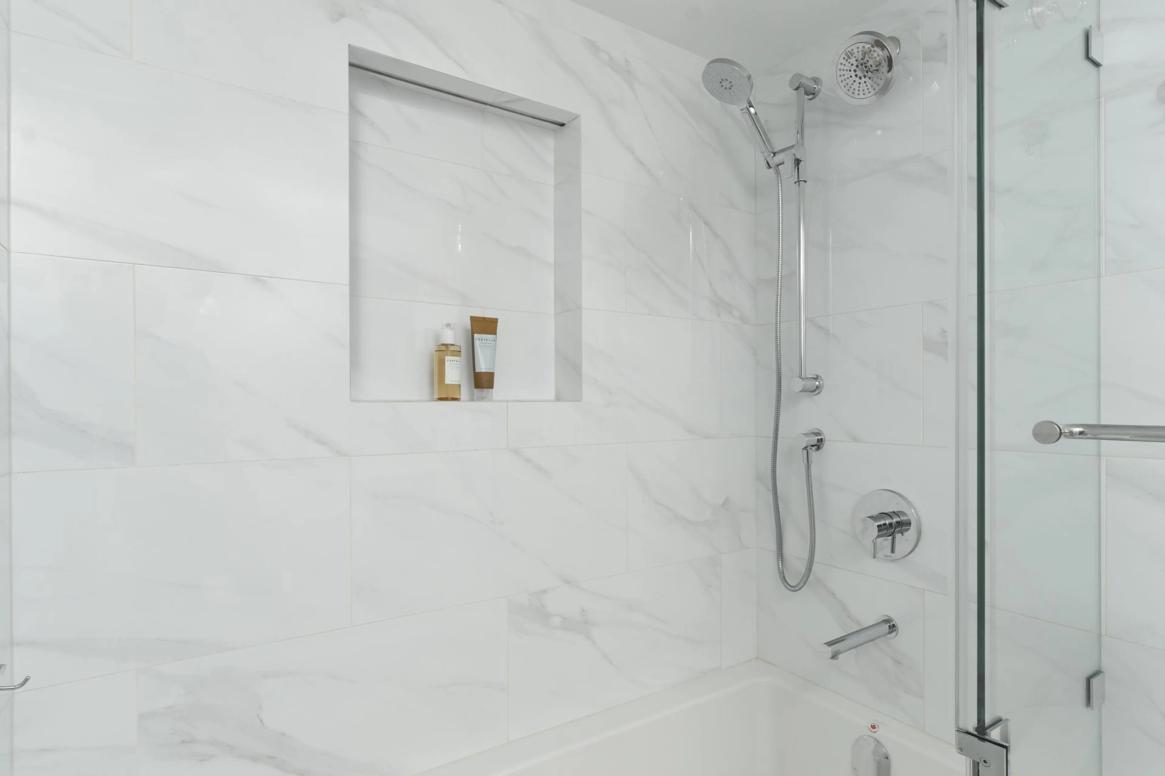 Property at #903 995 ROCHE POINT DRIVE, North Vancouver, BC