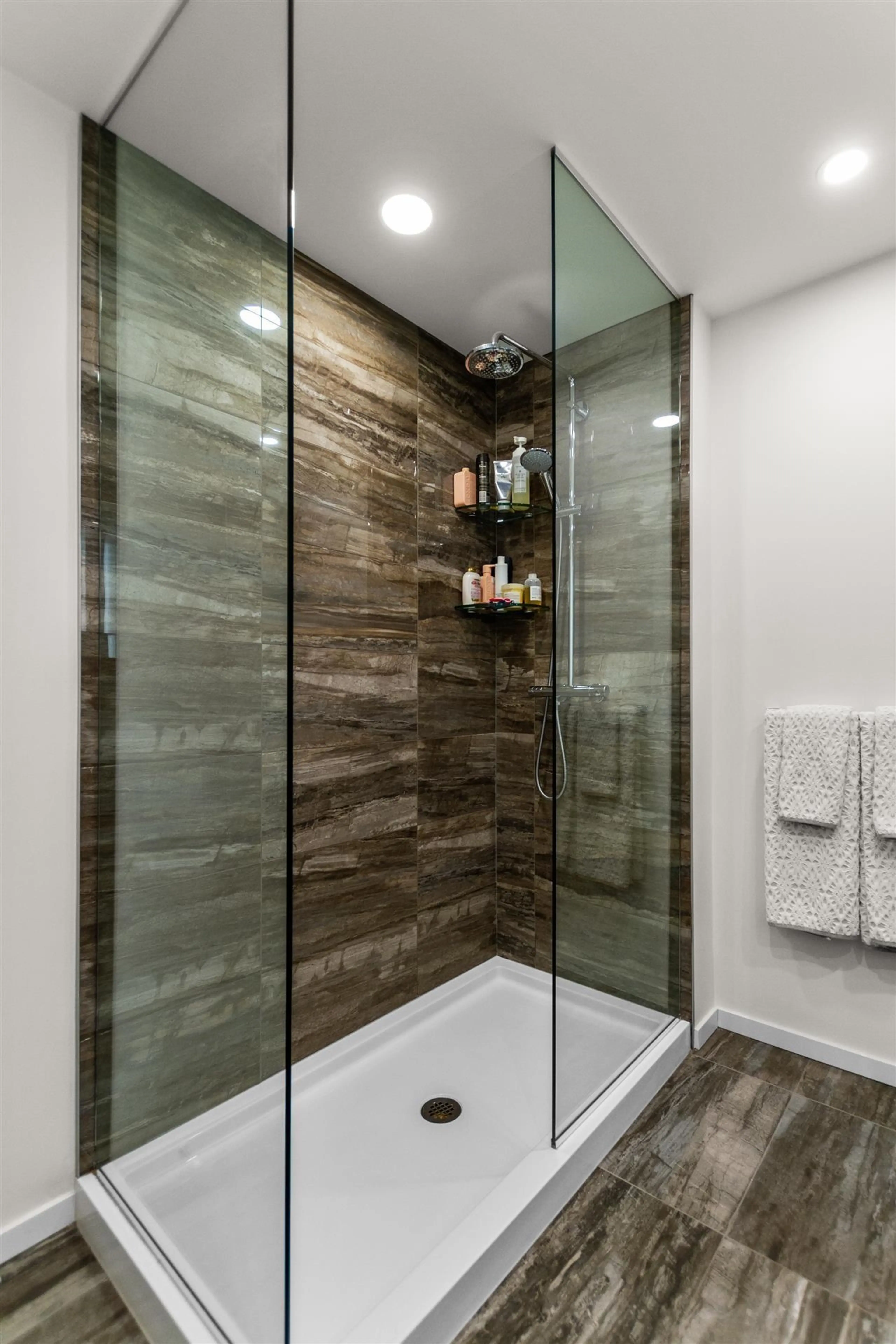 Property at #1903 1888 GILMORE AVENUE, Burnaby, BC