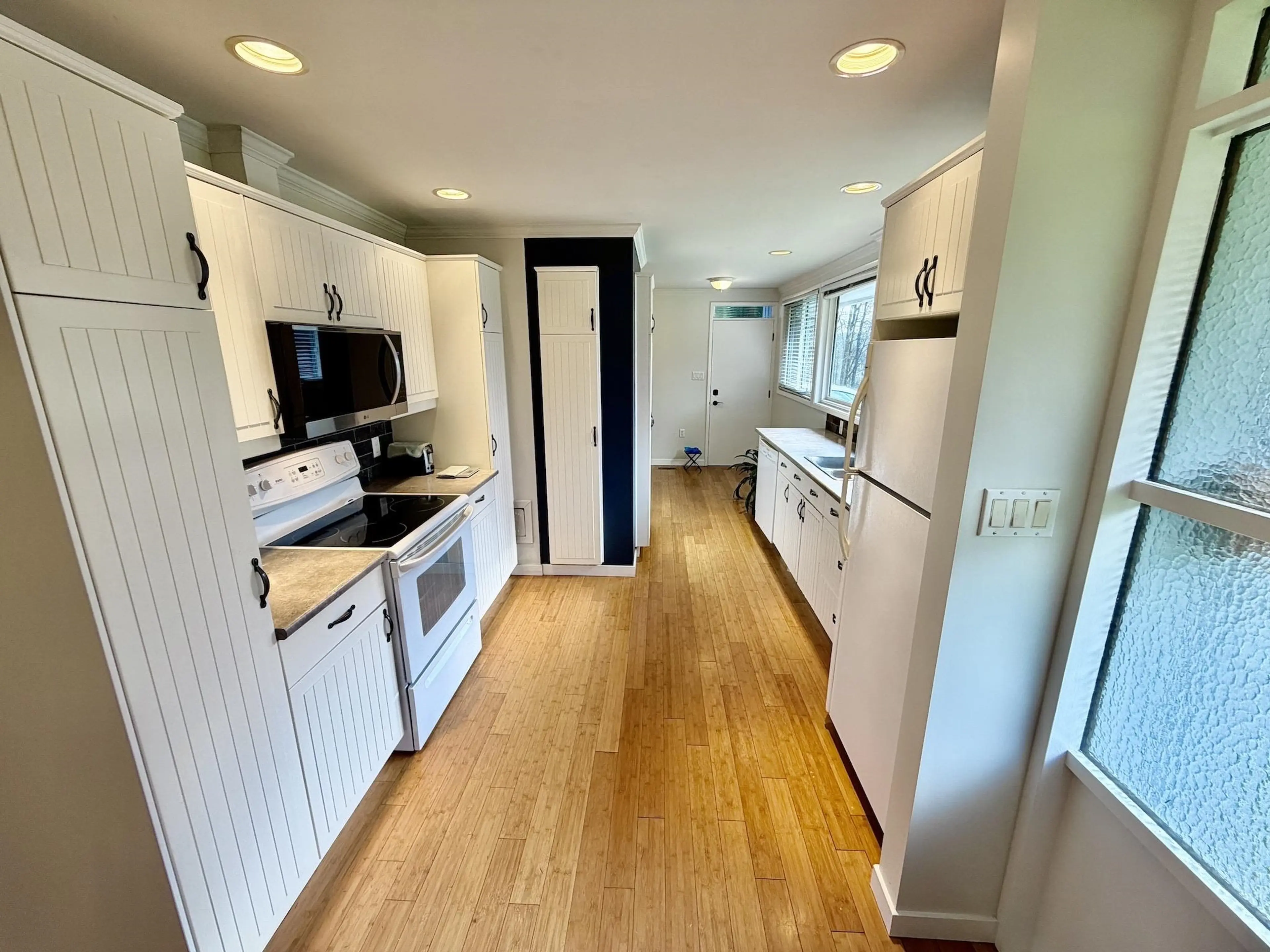 Property at 1876 BEAULYNN PLACE, North Vancouver, BC