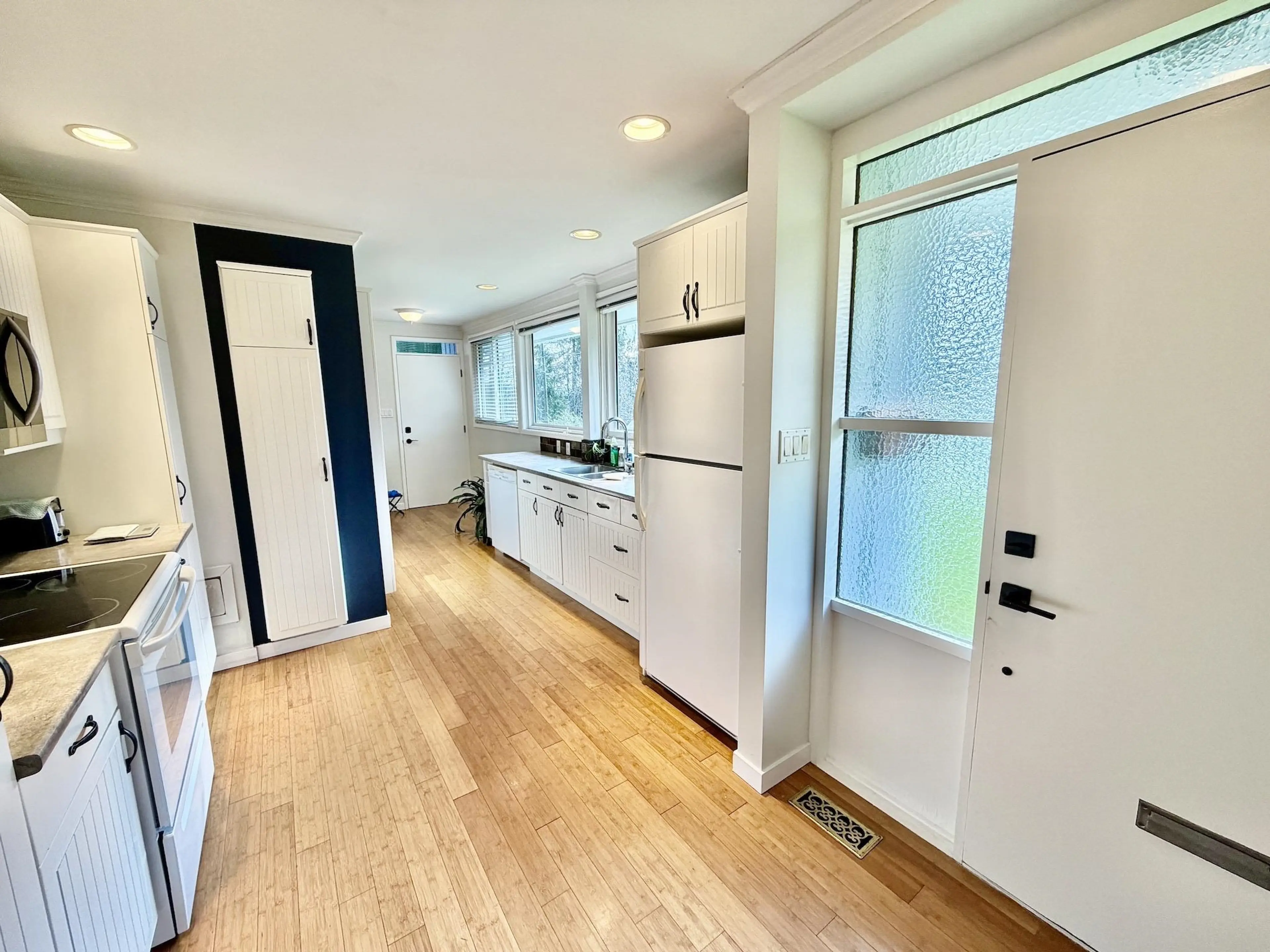 Property at 1876 BEAULYNN PLACE, North Vancouver, BC