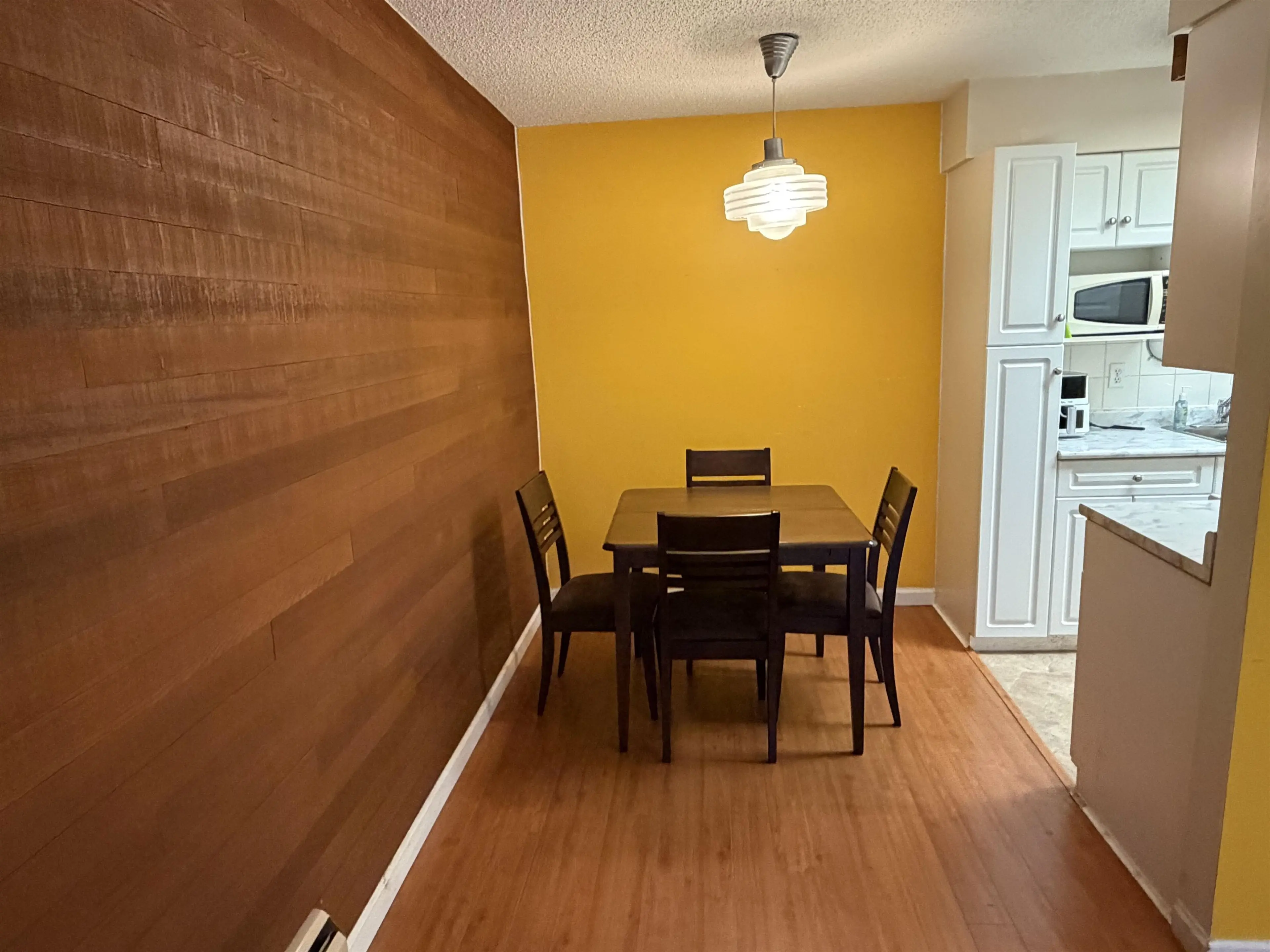 Property at #109 3925 KINGSWAY, Burnaby, BC