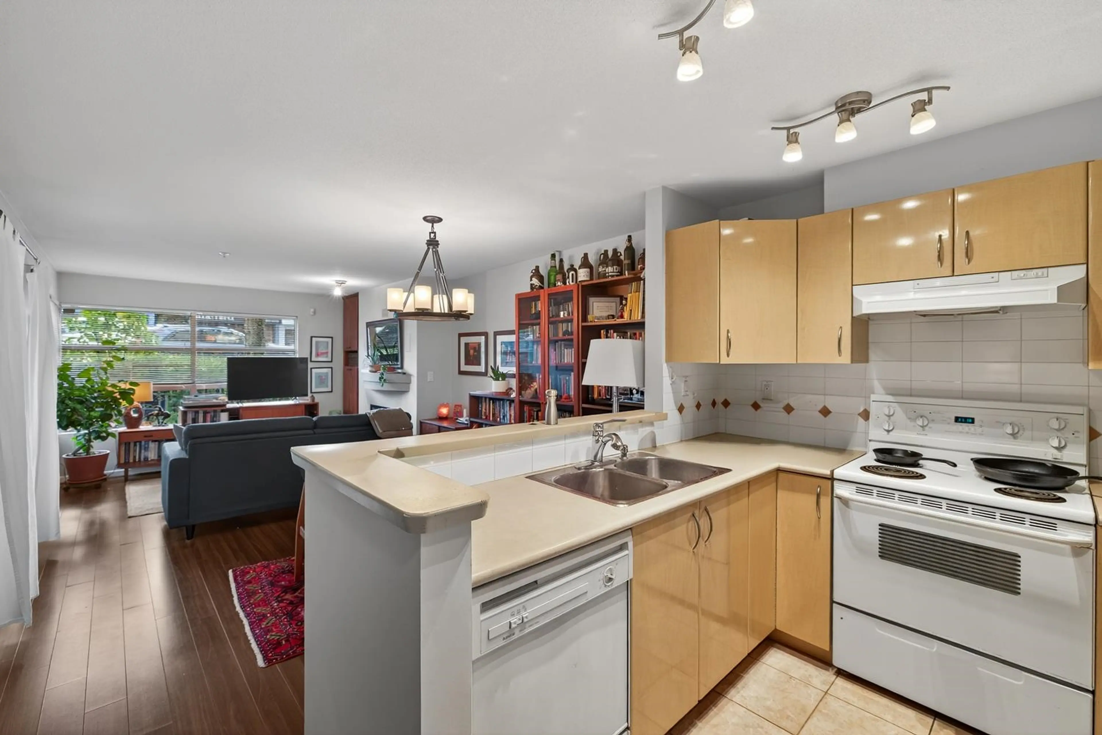 Property at #106 2983 W 4TH AVENUE, Vancouver, BC