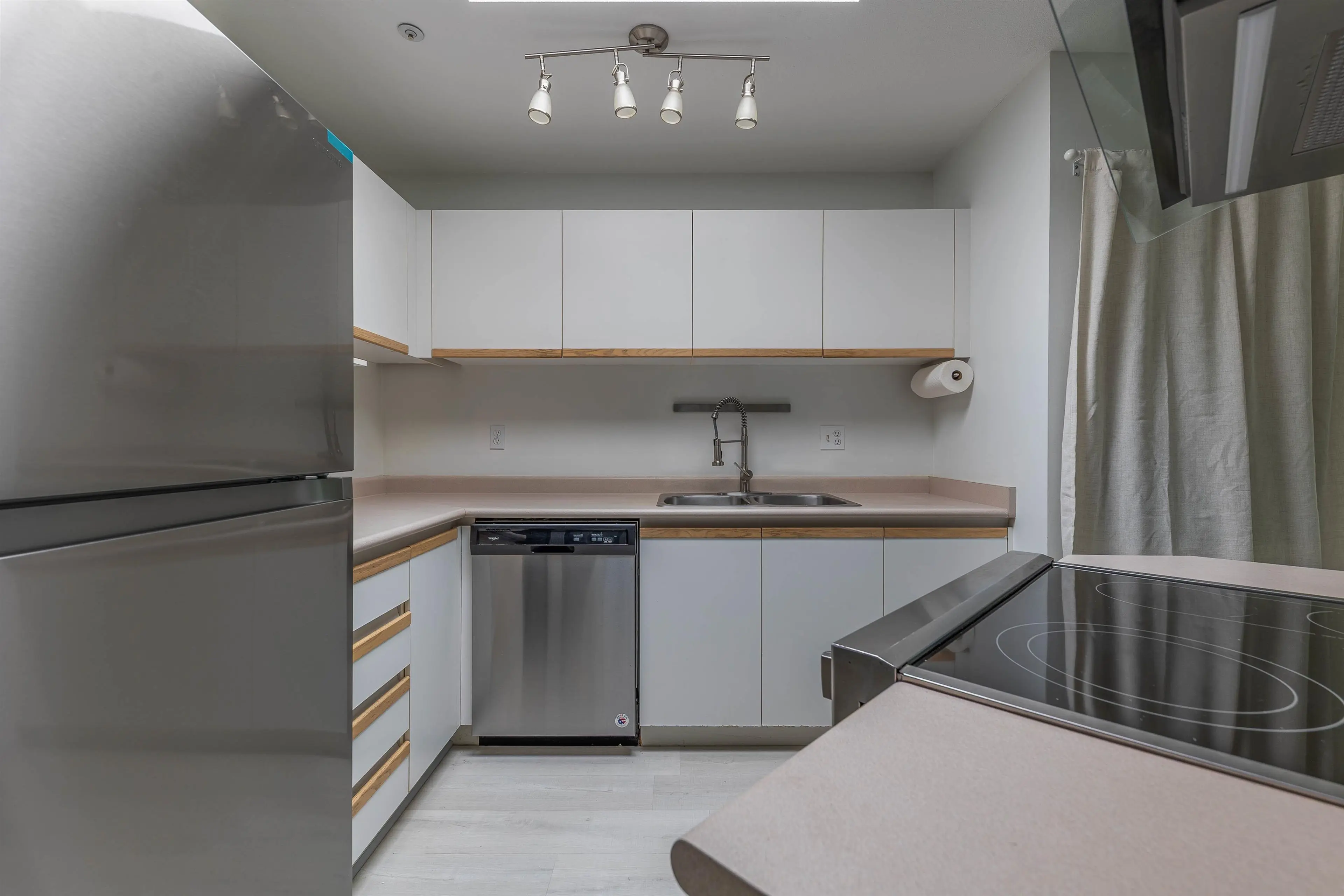 Property at #E309 40180 WILLOW CRESCENT, Squamish, BC