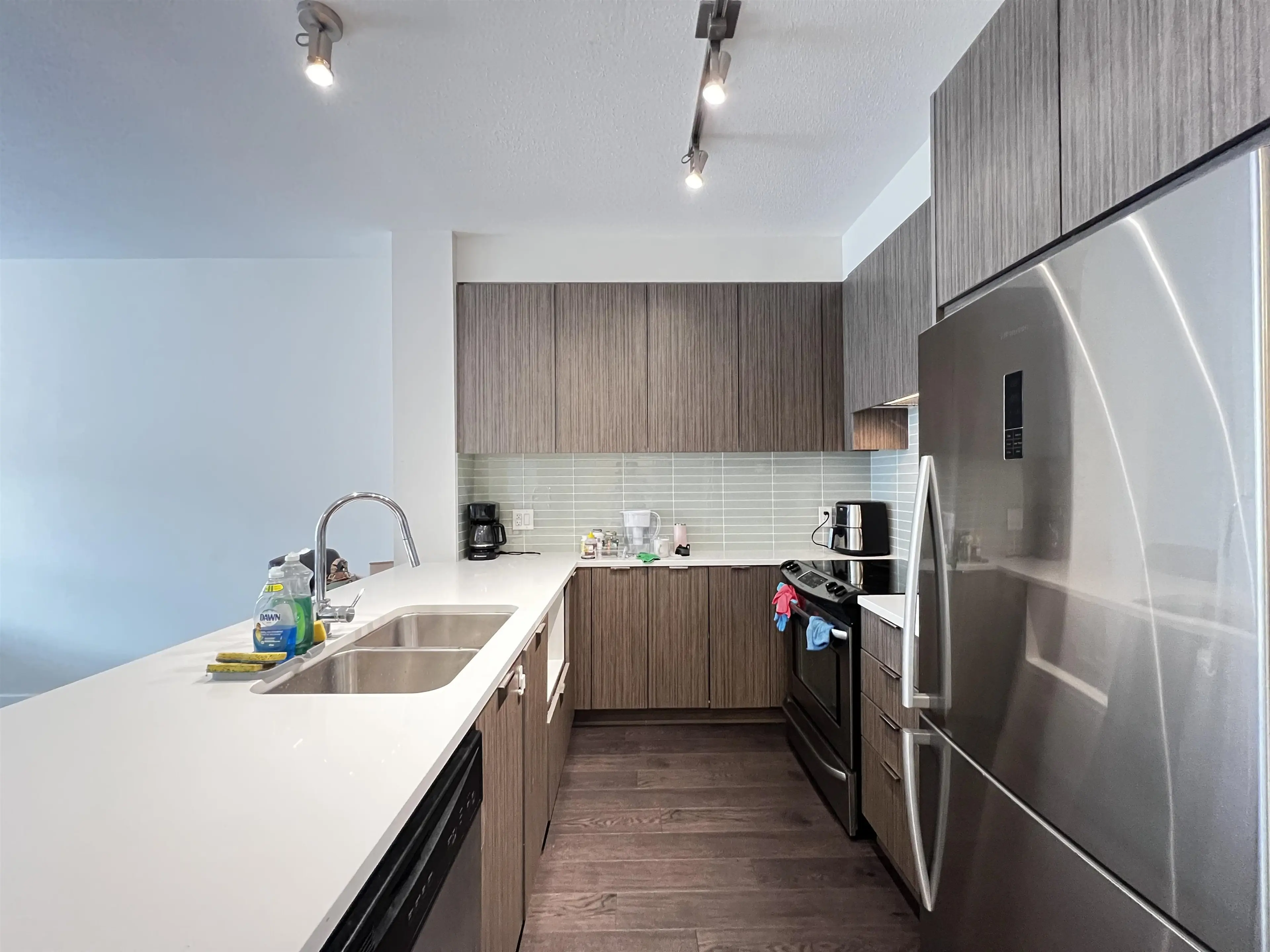 Property at #309 9877 UNIVERSITY CRESCENT, Burnaby, BC