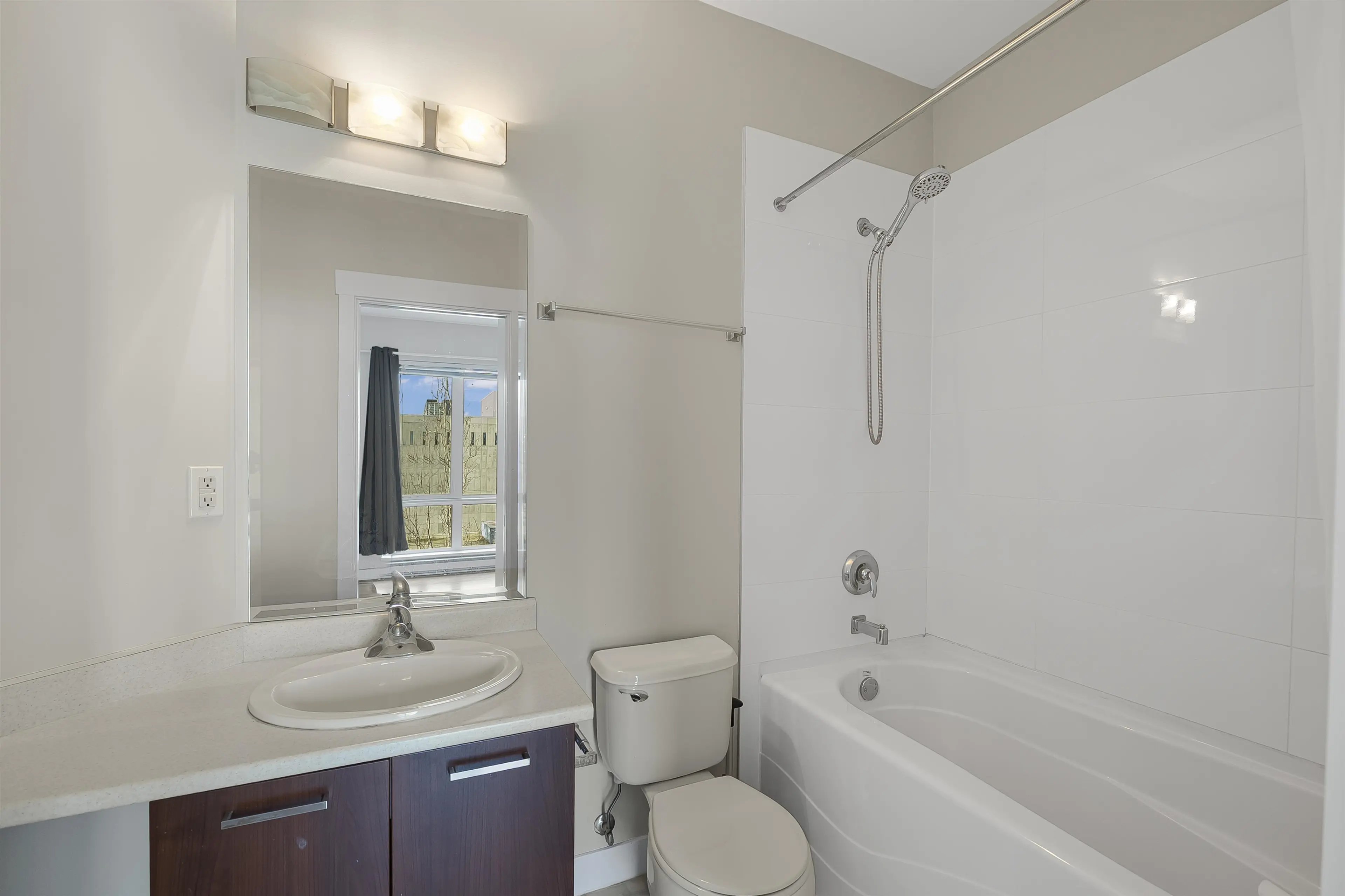 Property at #404 13339 102A, Surrey, BC