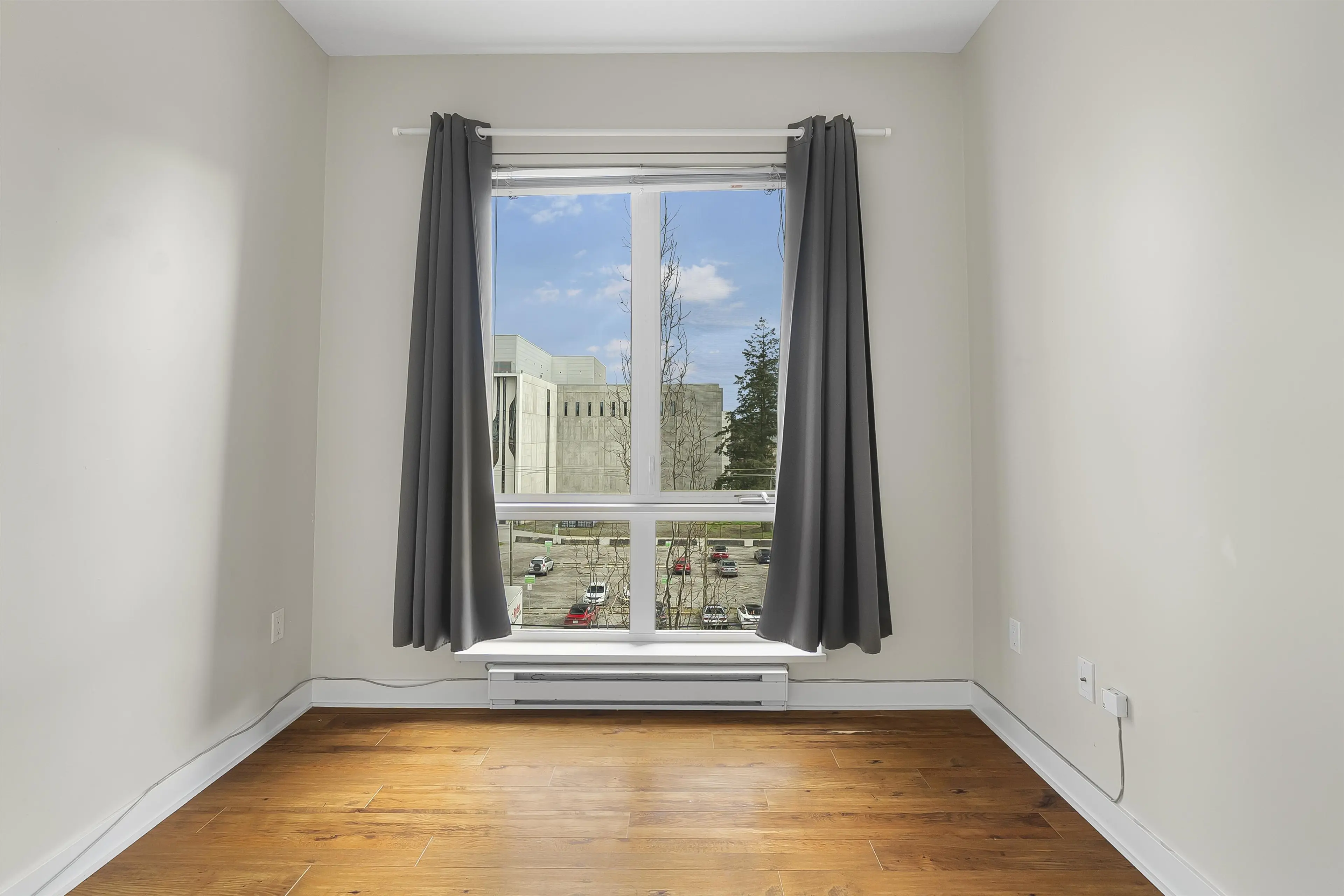 Property at #404 13339 102A, Surrey, BC