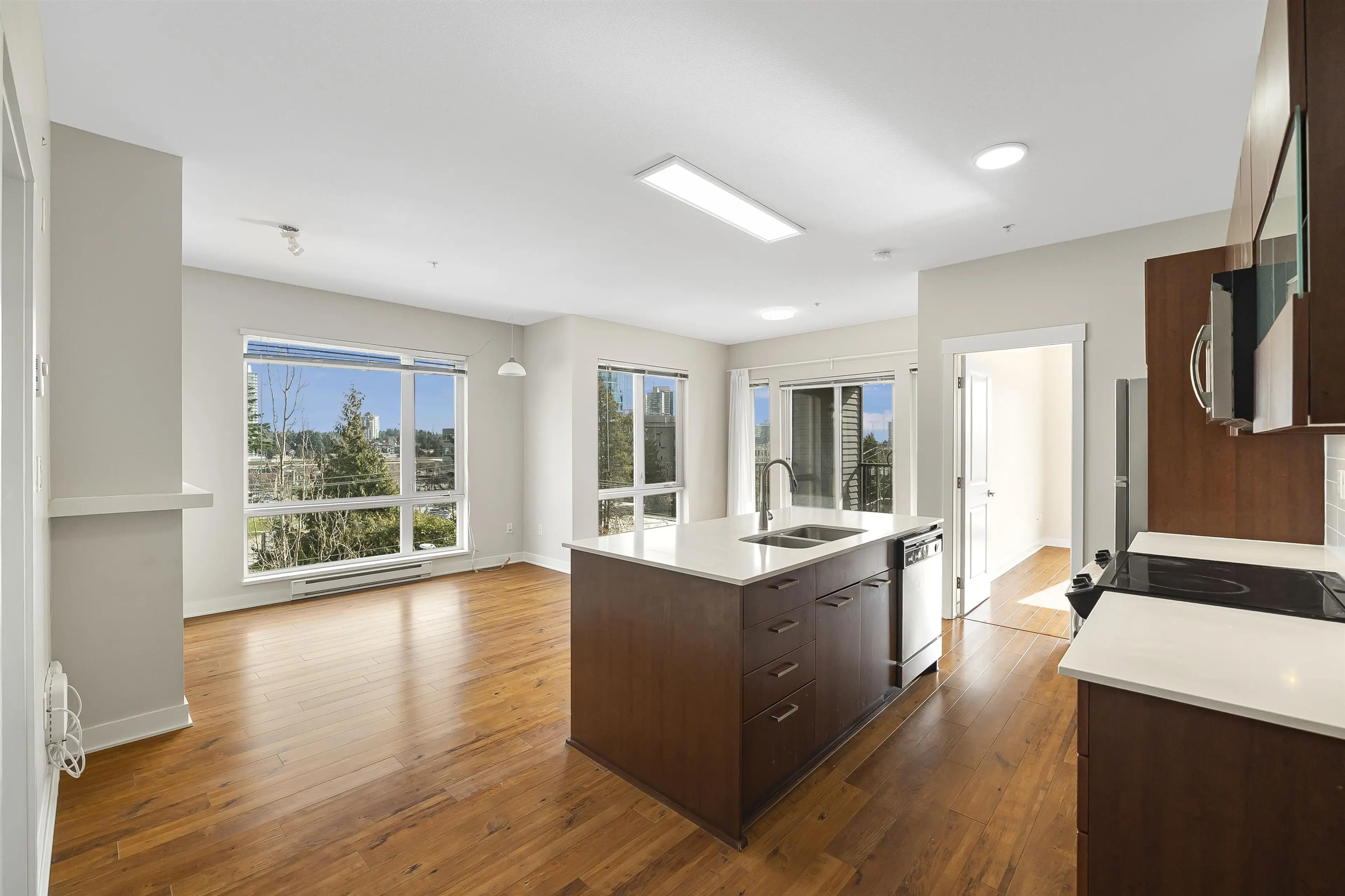 Property at #404 13339 102A, Surrey, BC