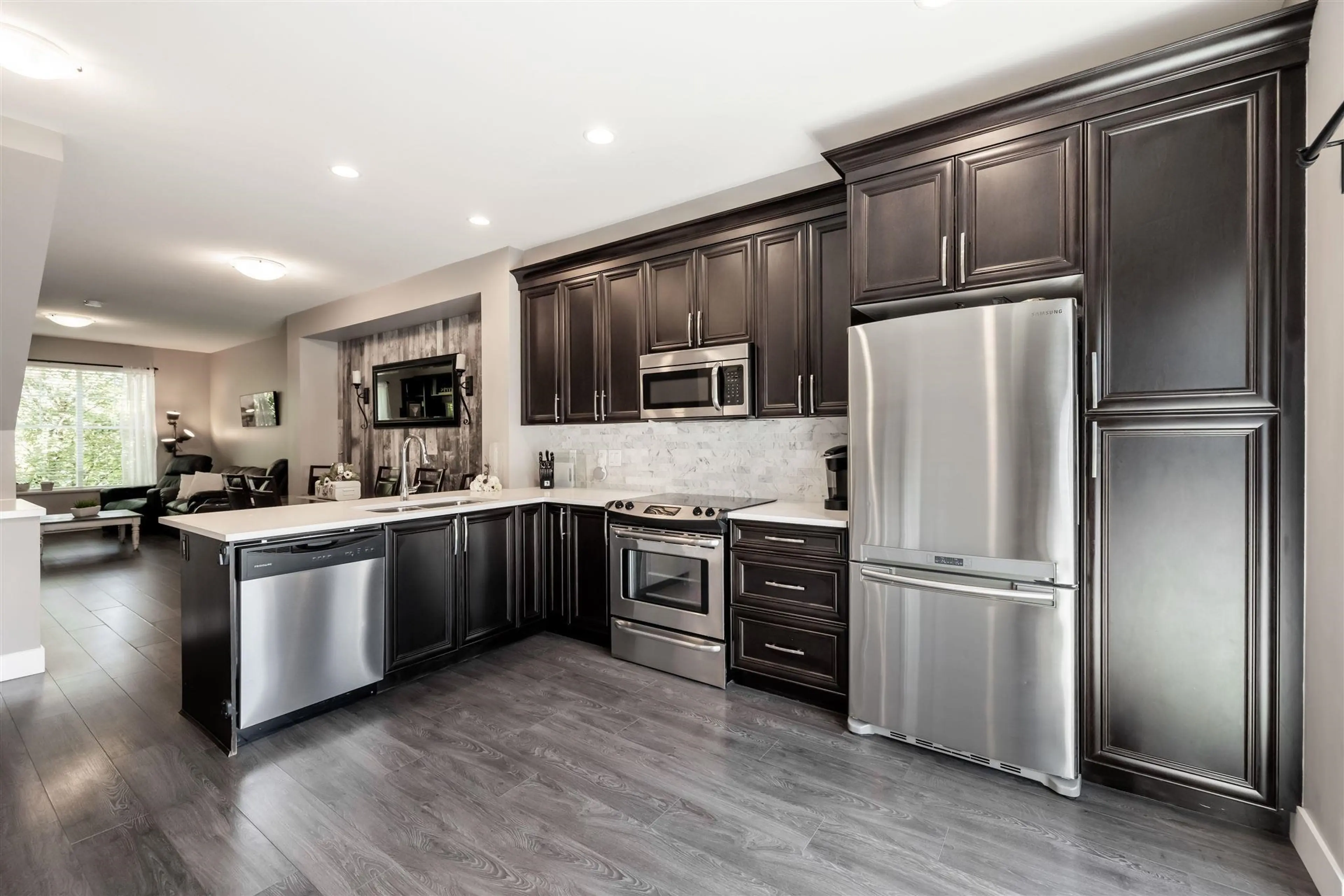 Property at #10 19180 65 AVENUE, Surrey, BC