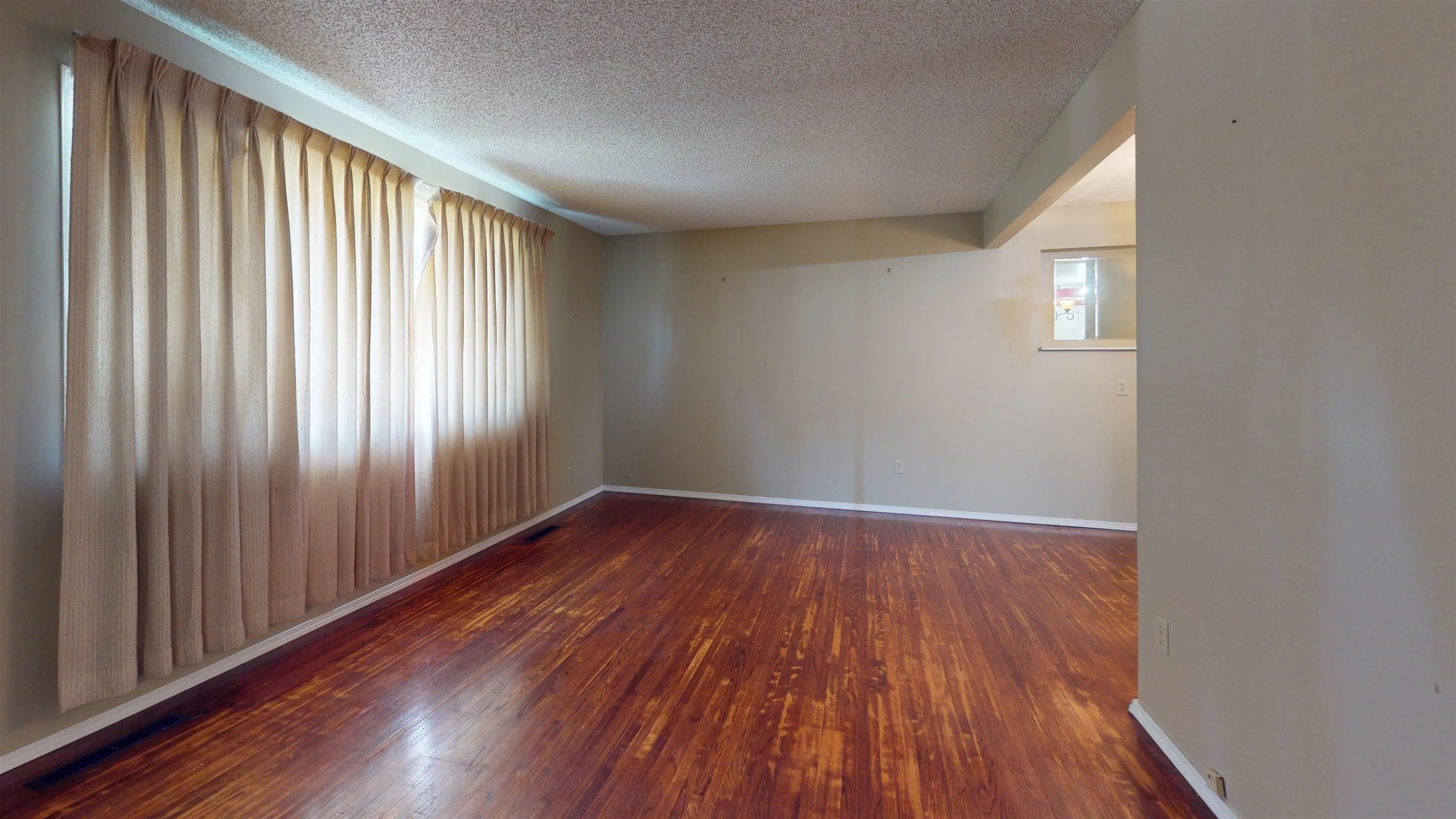 Property at 15463 16A AVENUE, Surrey, BC