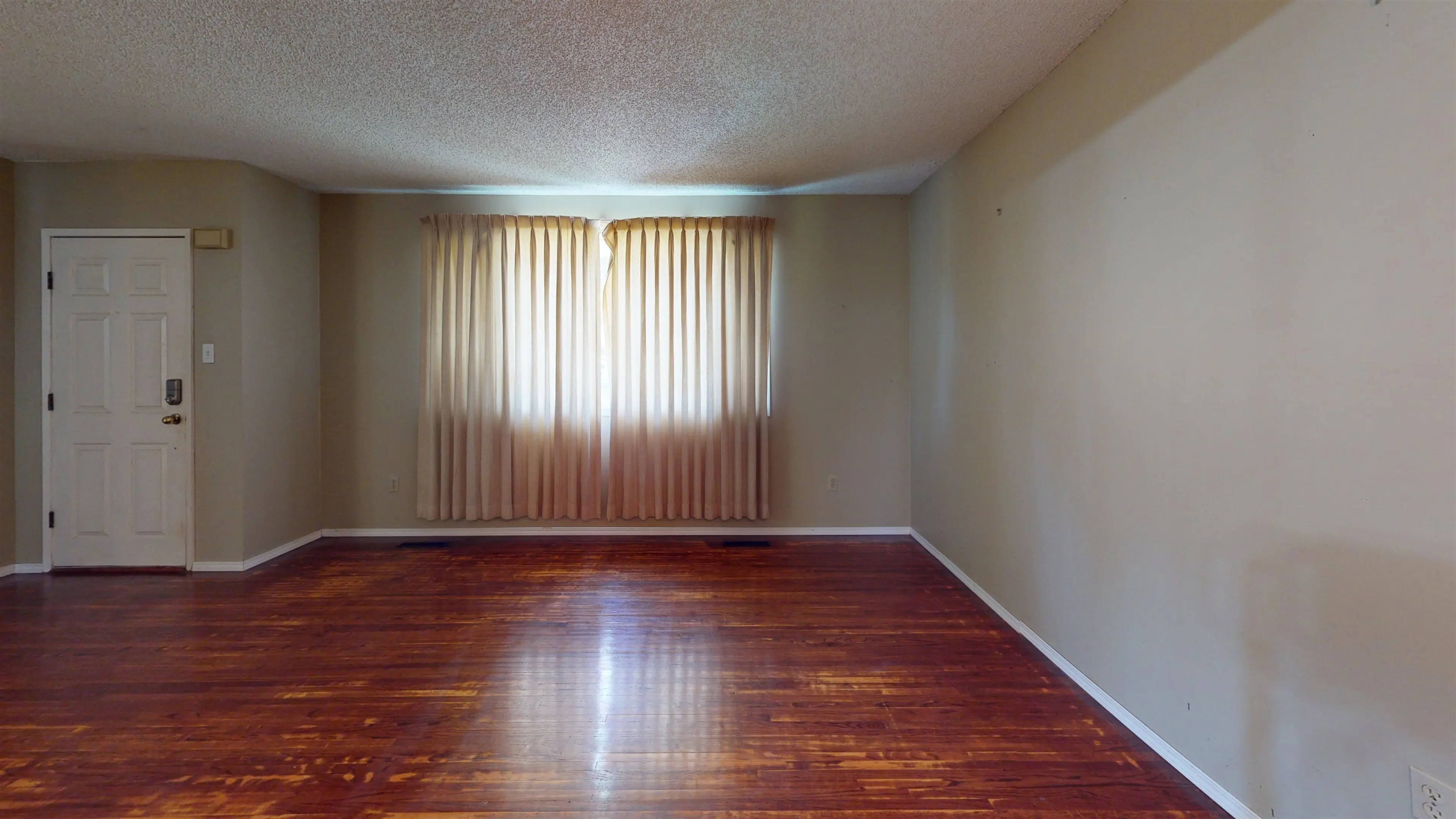 Property at 15463 16A AVENUE, Surrey, BC