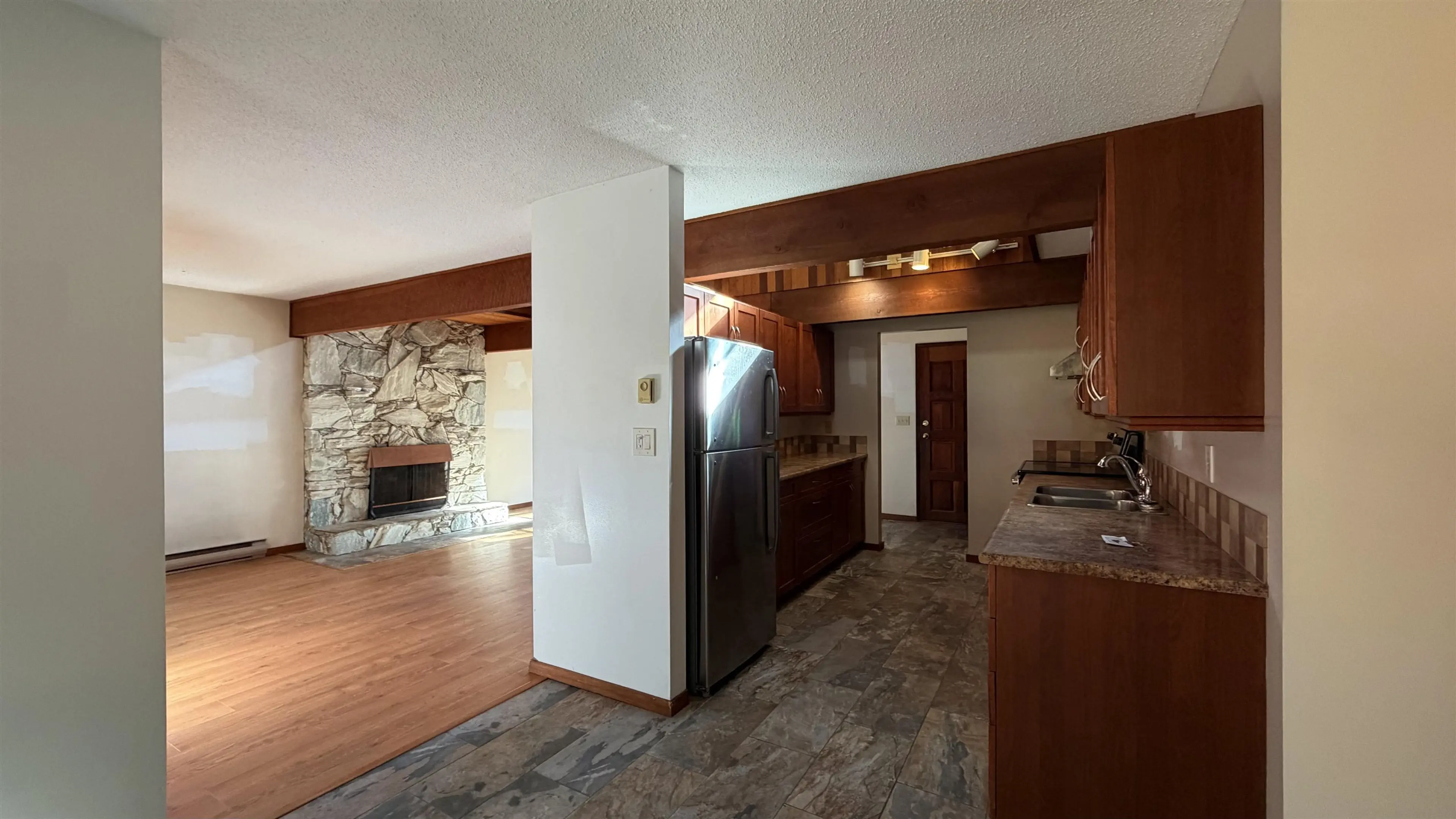 Property at 1112 SUNNYSIDE ROAD, Gibsons, BC