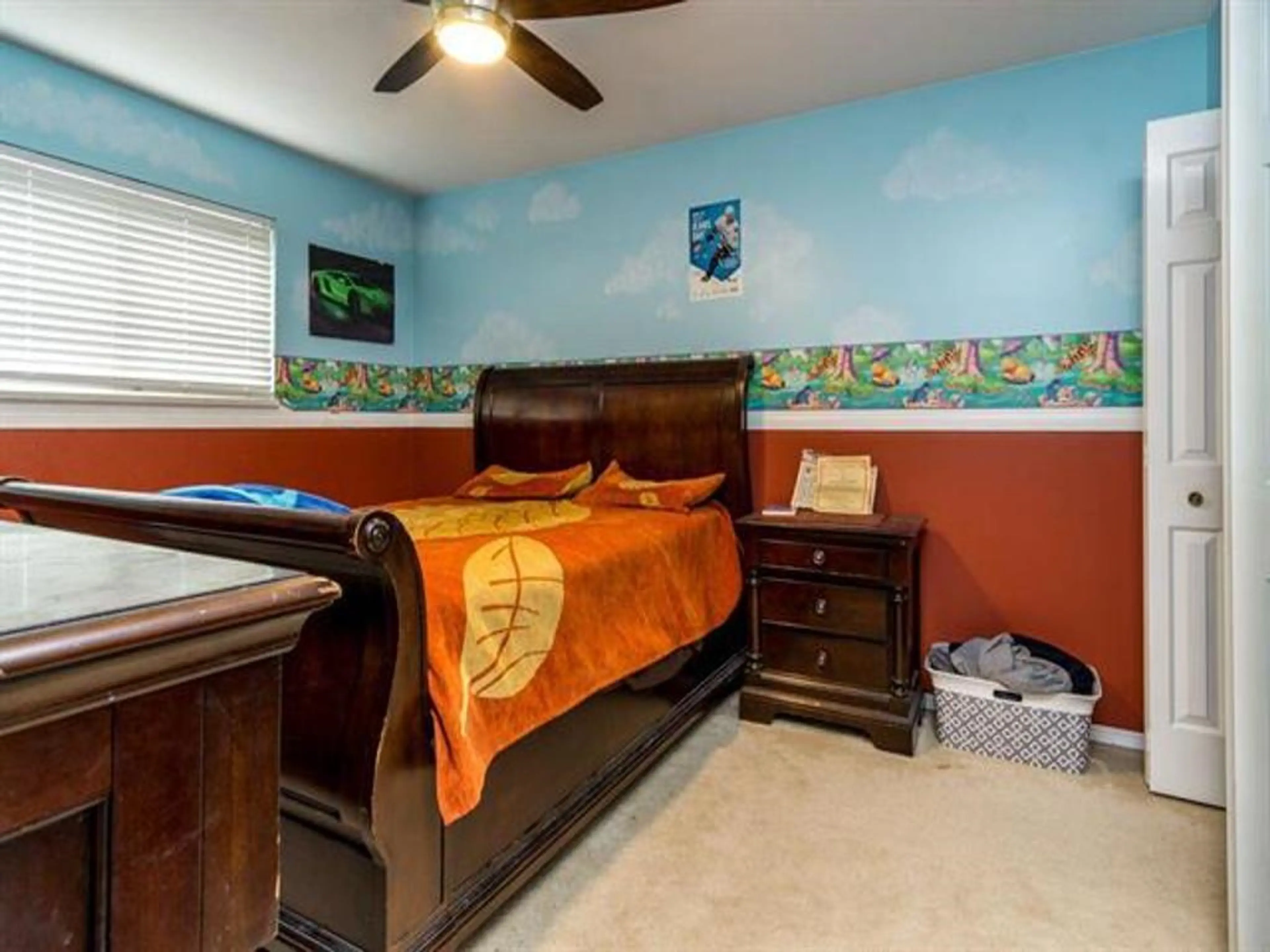 Property at 32350 W GOLDEN AVENUE, Abbotsford, BC