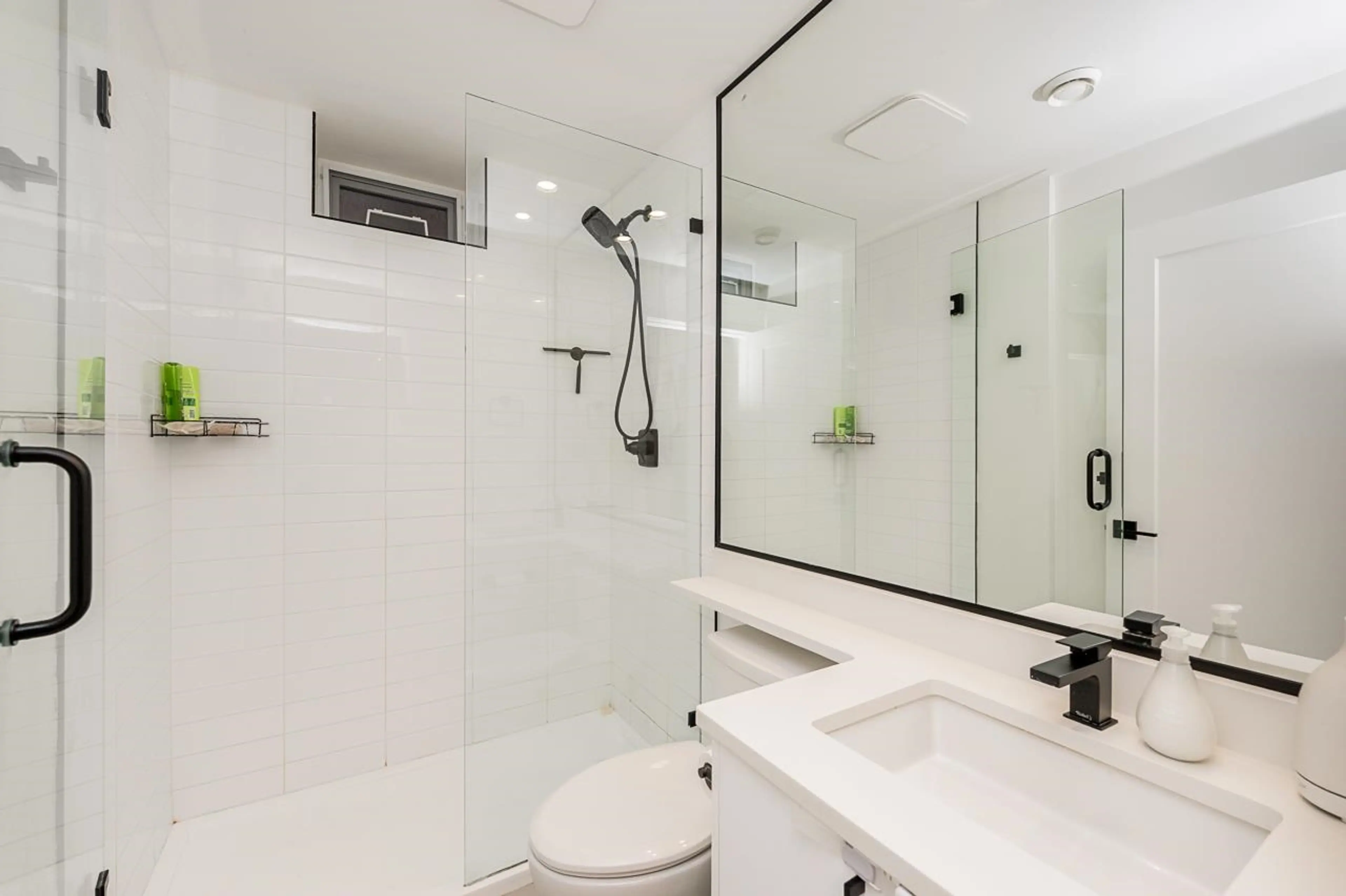 Property at 3896 WELWYN STREET, Vancouver, BC