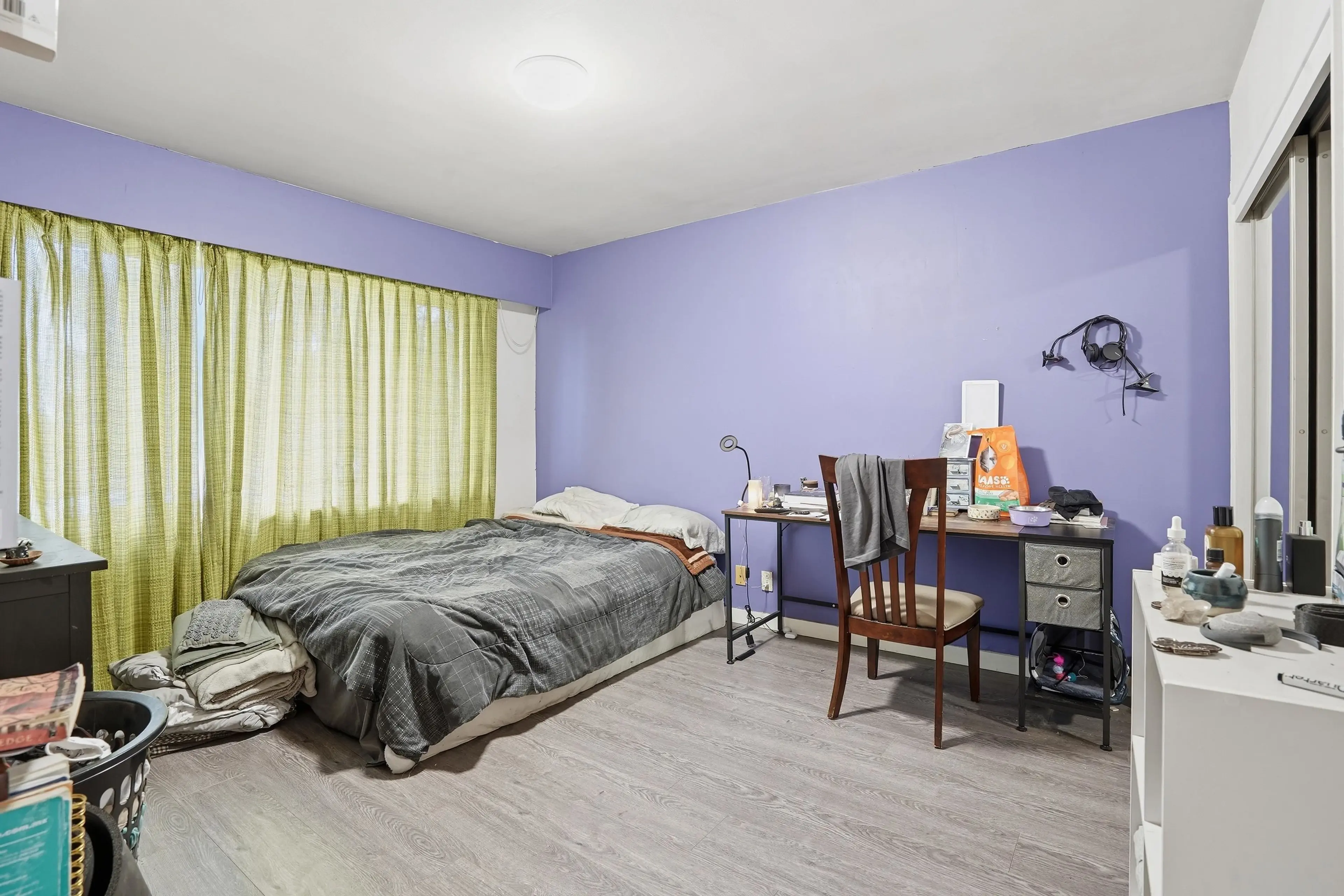 Property at 3737 DUBOIS STREET, Burnaby, BC