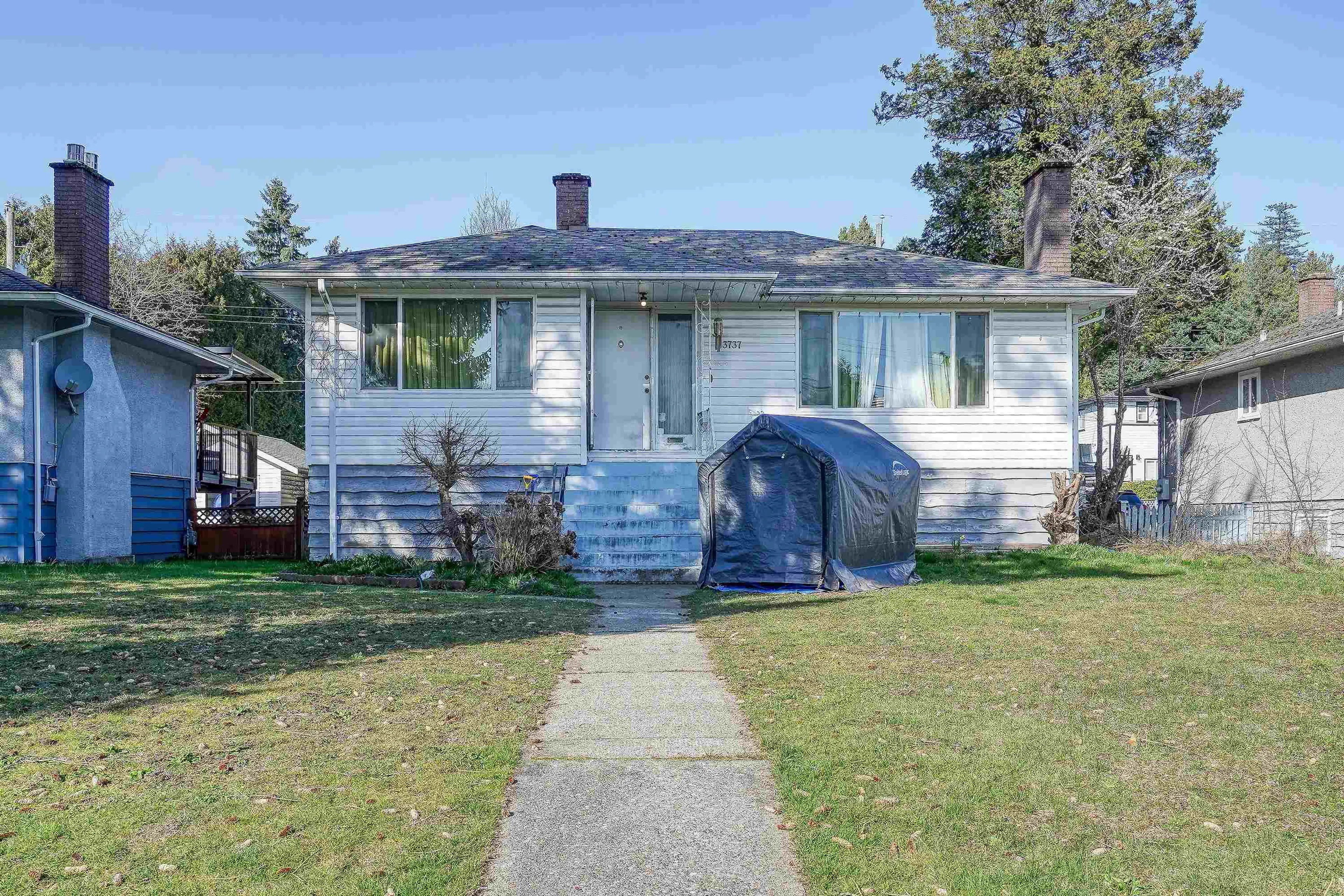 Property at 3737 DUBOIS STREET, Burnaby, BC