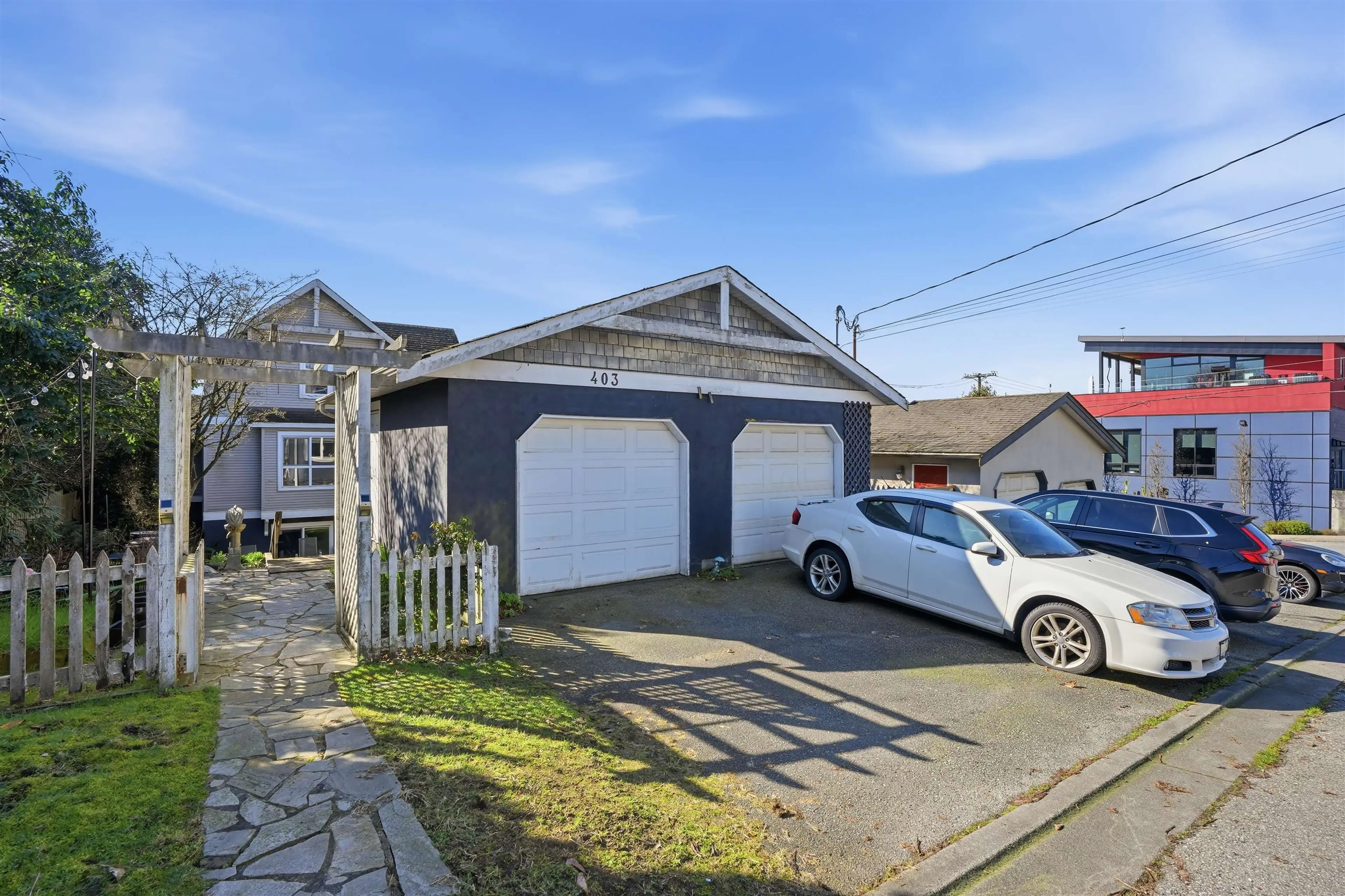 Property at #B 403 ALDER STREET, North Vancouver, BC